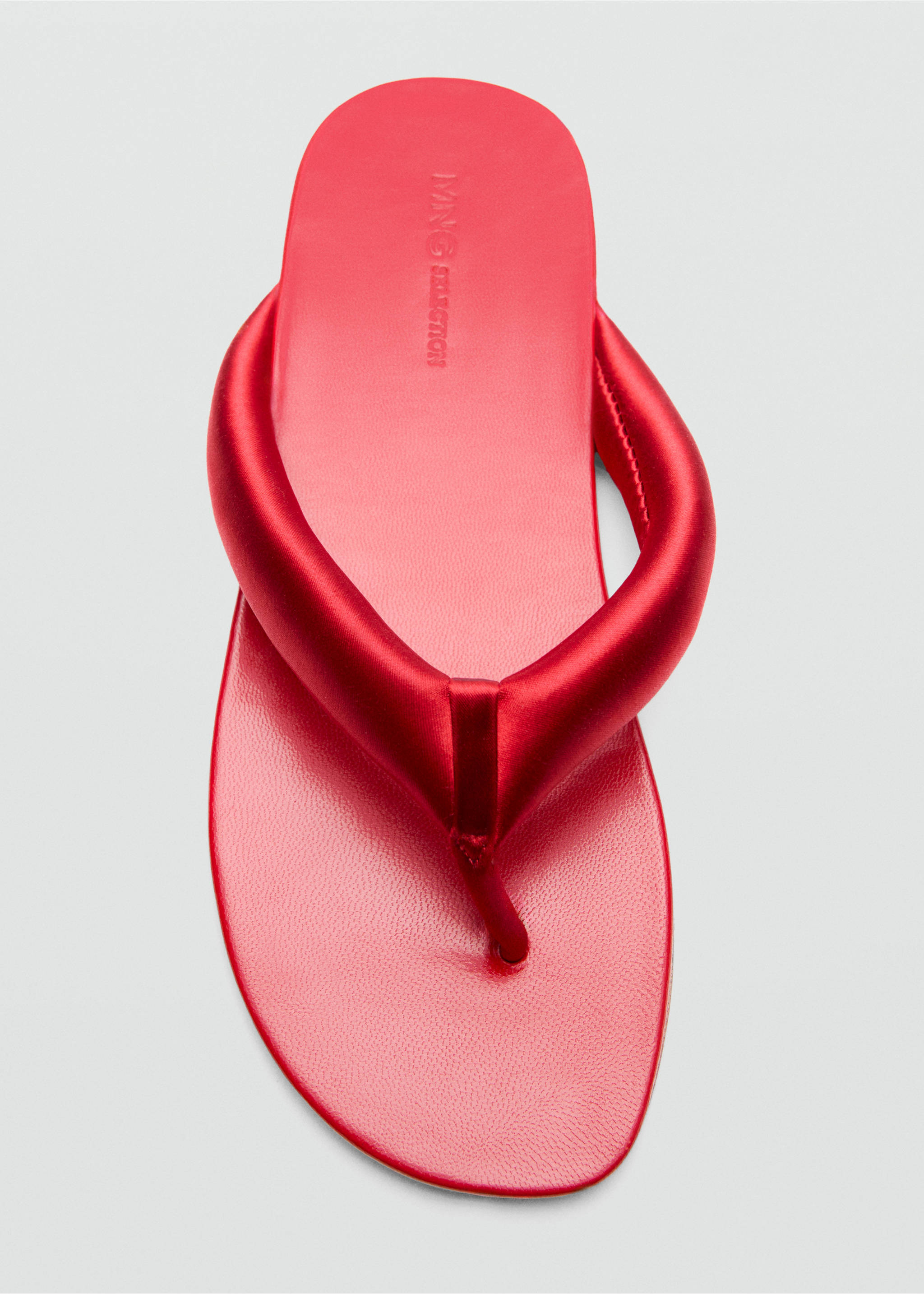 Padded strap leather sandal - Details of the article 2, Red. Ref: 27077790-00.