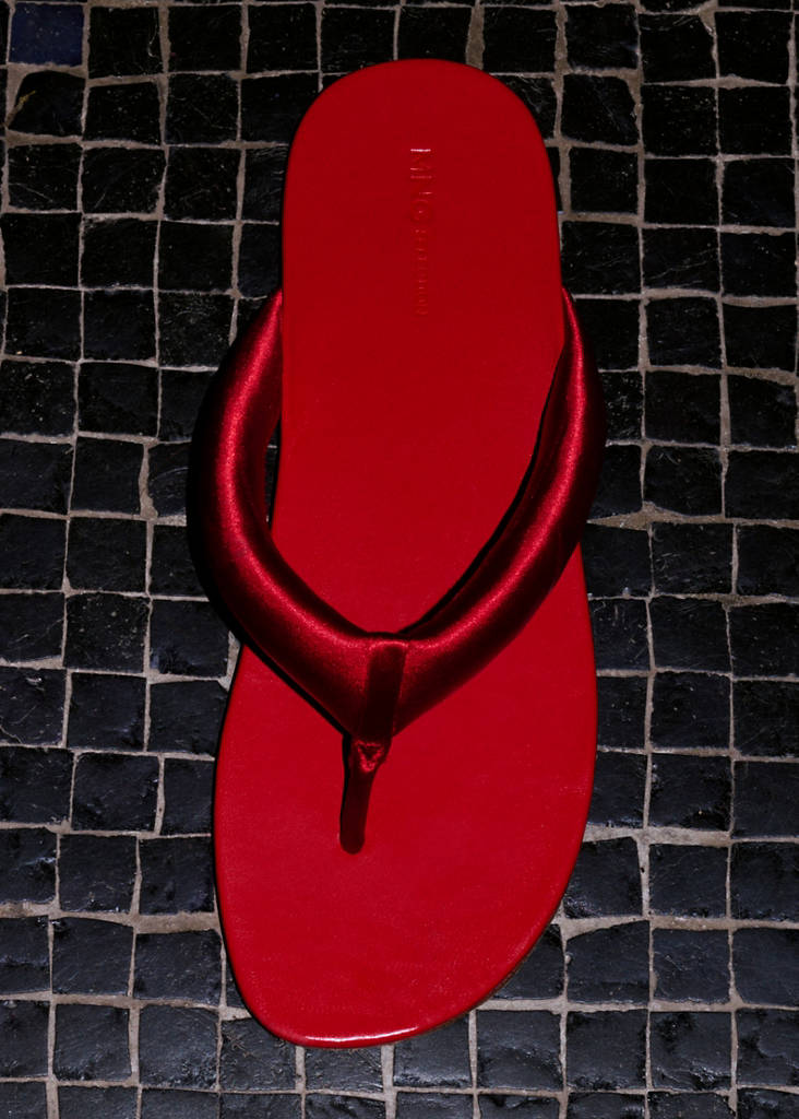 Padded sandal — Red