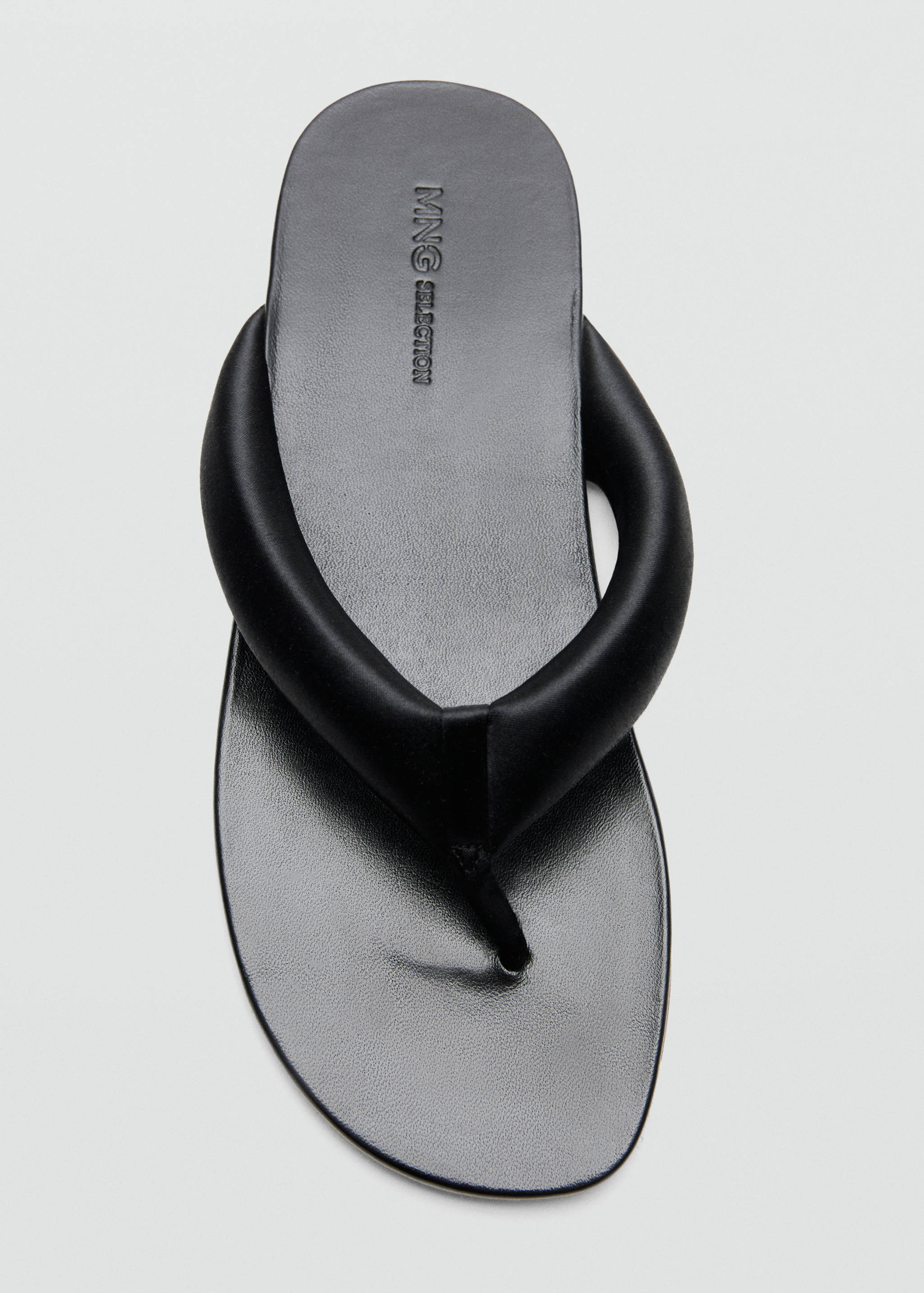 Padded strap leather sandal - Details of the article 2