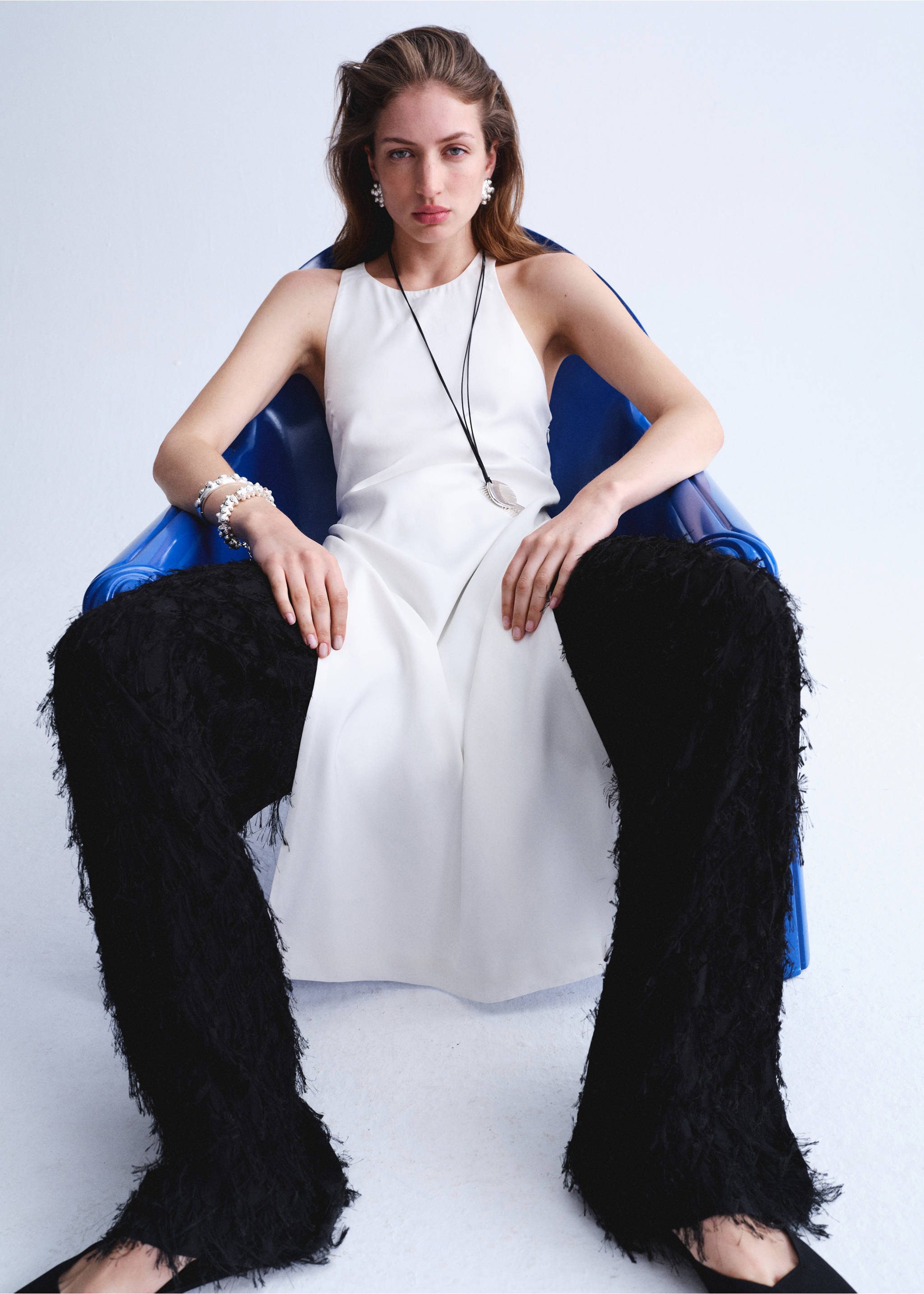 Blusa larga espalda abierta - Detalle del artículo 1, Blanco roto. Ref: 27077798-00.