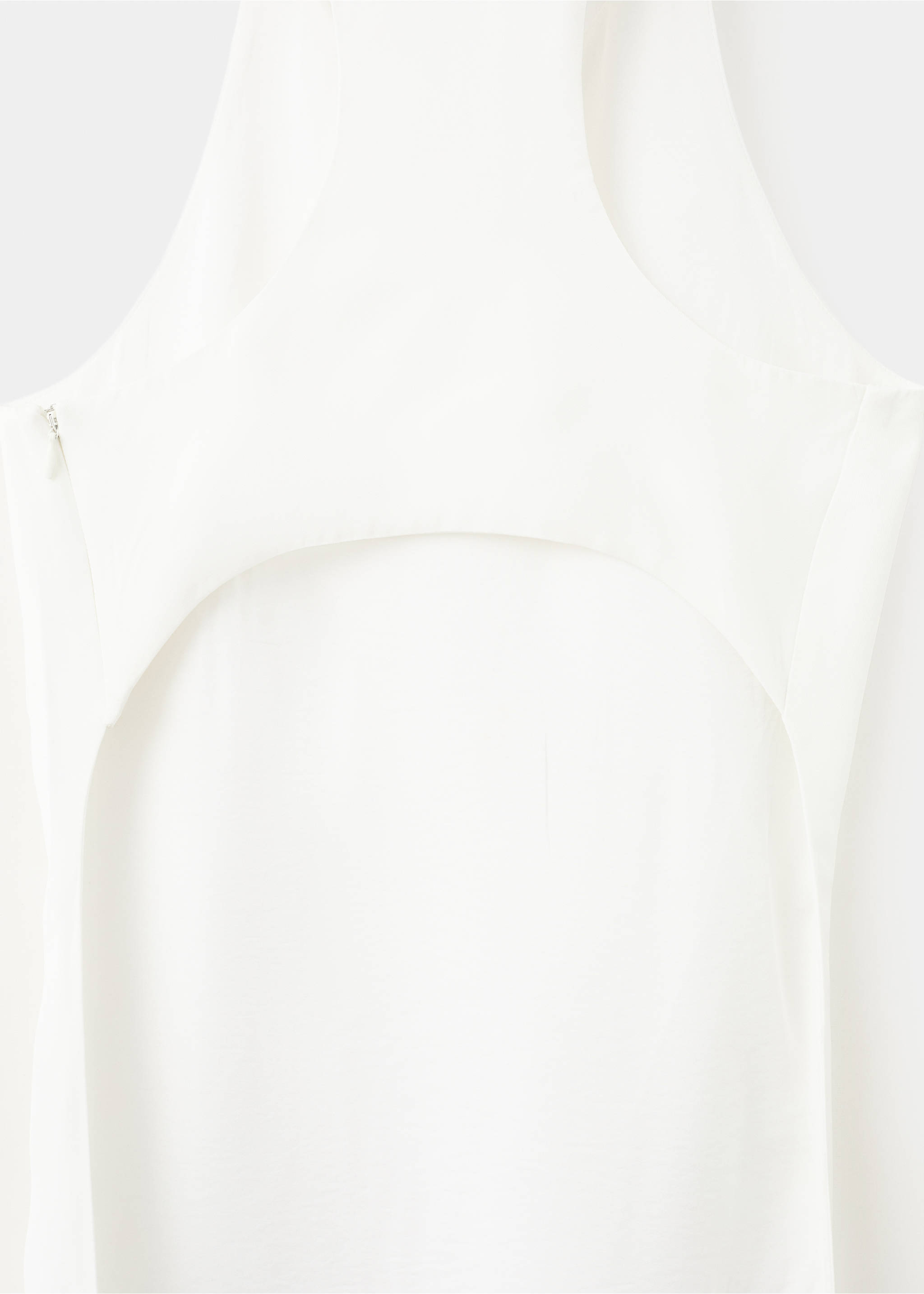 Long blouse with open back - Details of the article 0, Off White. Ref: 27077798-00.