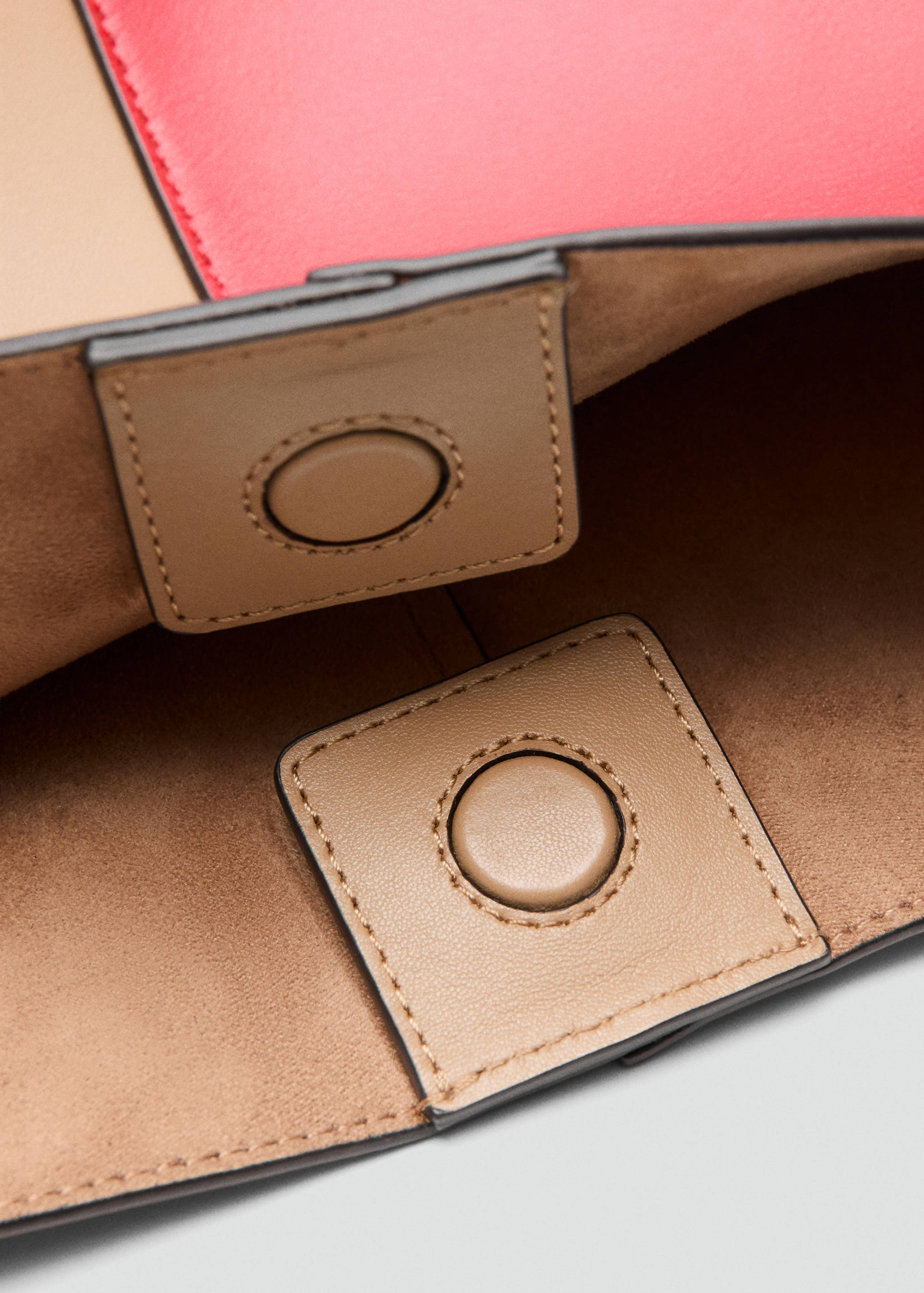 Bolso saco piel bicolor - Detalle del artículo 1