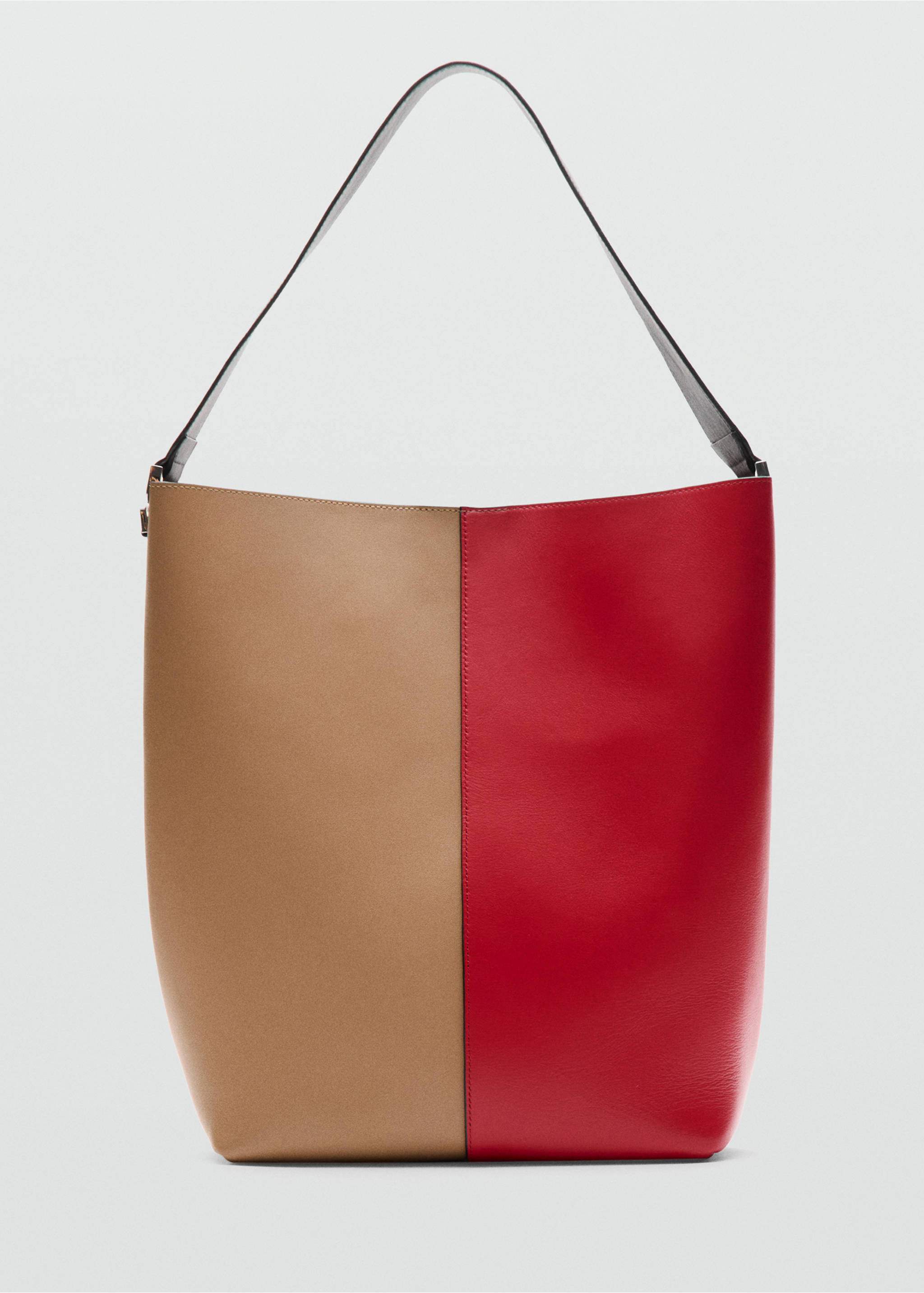 Sac seau en cuir bicolore - Article sans modèle, Rouge. Ref: 27077800-00.