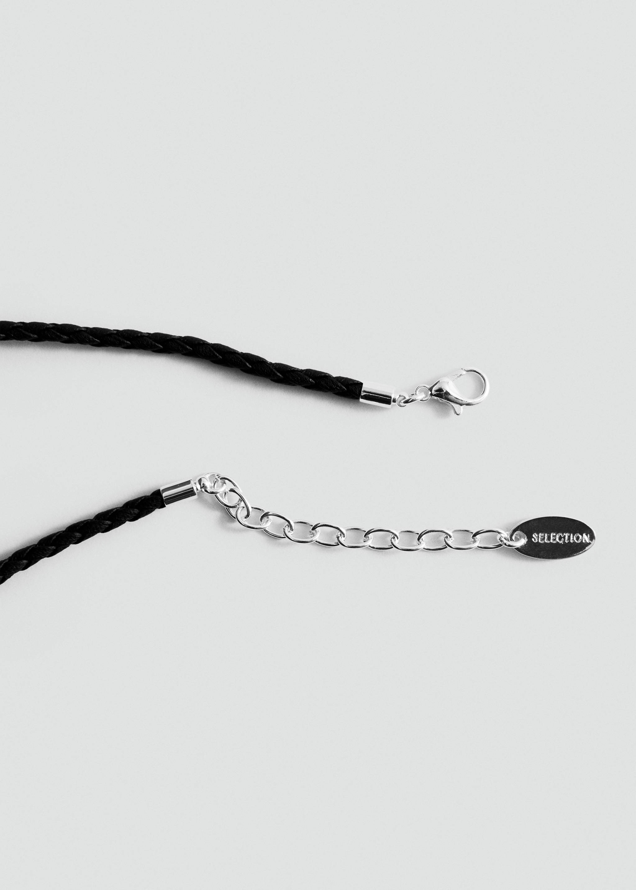 Shell pendant necklace - Details of the article 1