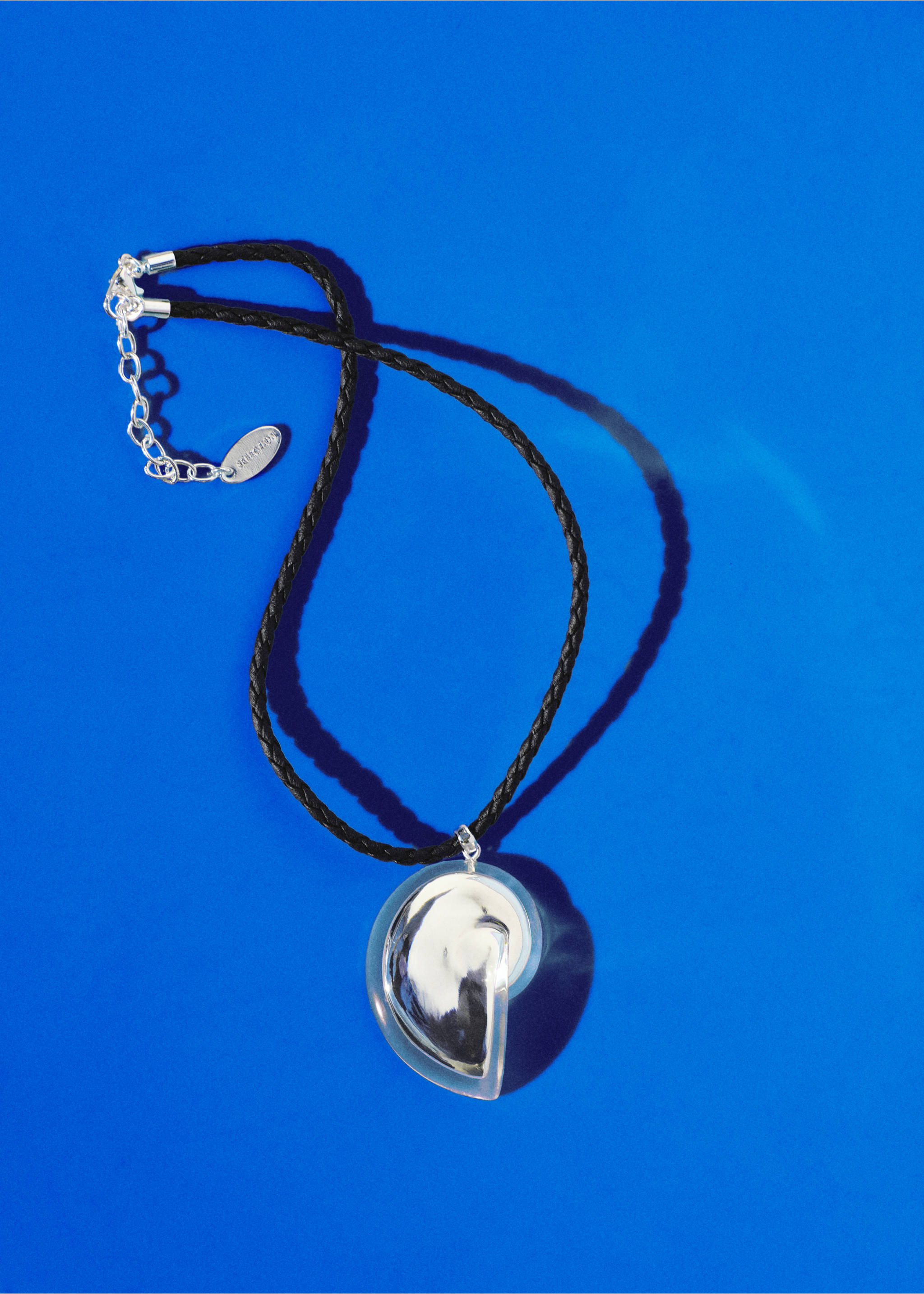 Shell pendant necklace - Details of the article 9, Silver. Ref: 27077802-00.