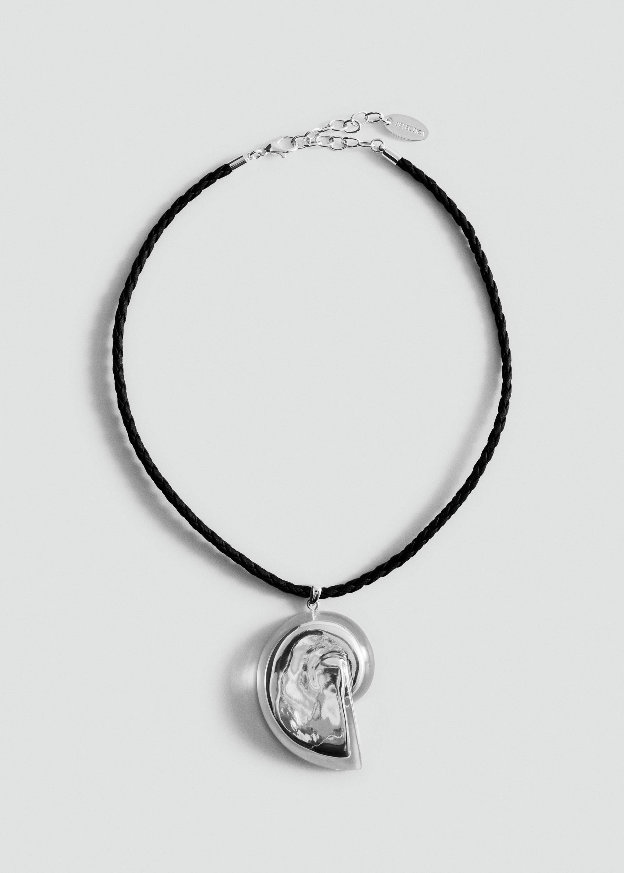 Shell pendant necklace - Article without model