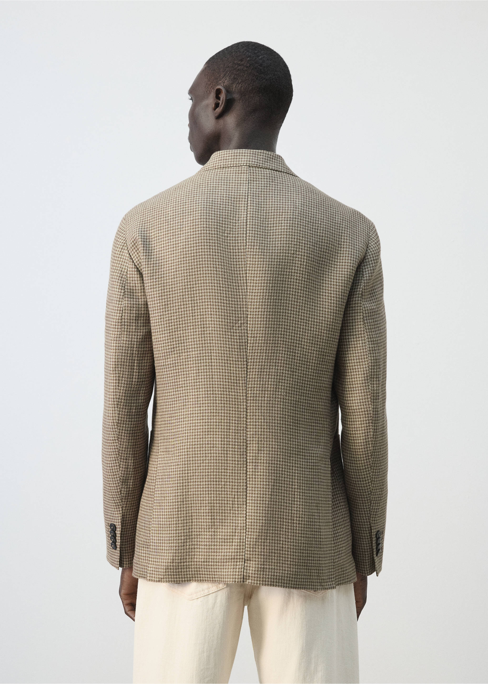 Blazer 100% linnen met opgestikte zakken - Achterkant van het artikel, Bruin. Ref: 27077891-00.