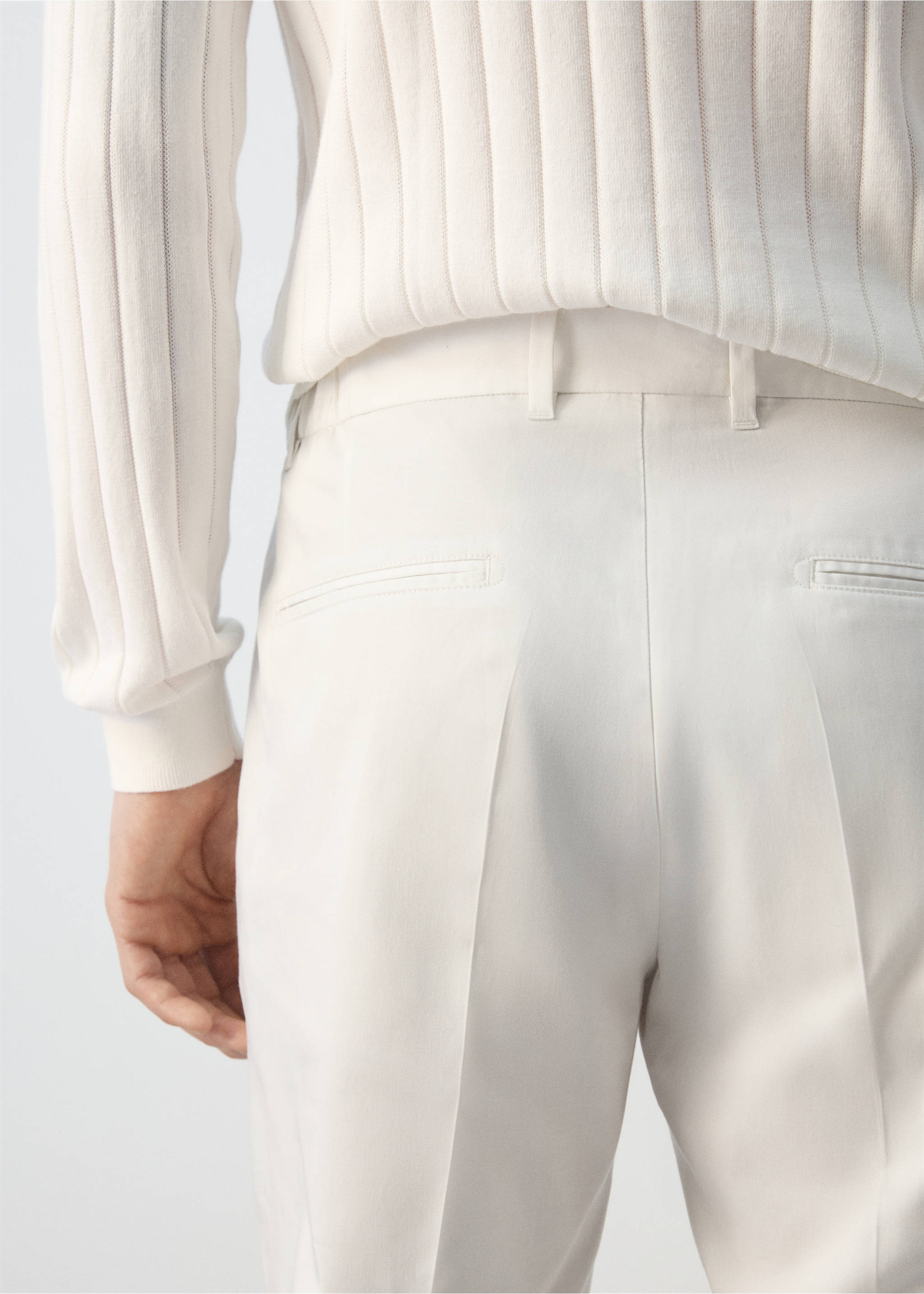 Regular-fit lyocell trousers - Details of the article 6, Off White. Ref: 27077894-00.