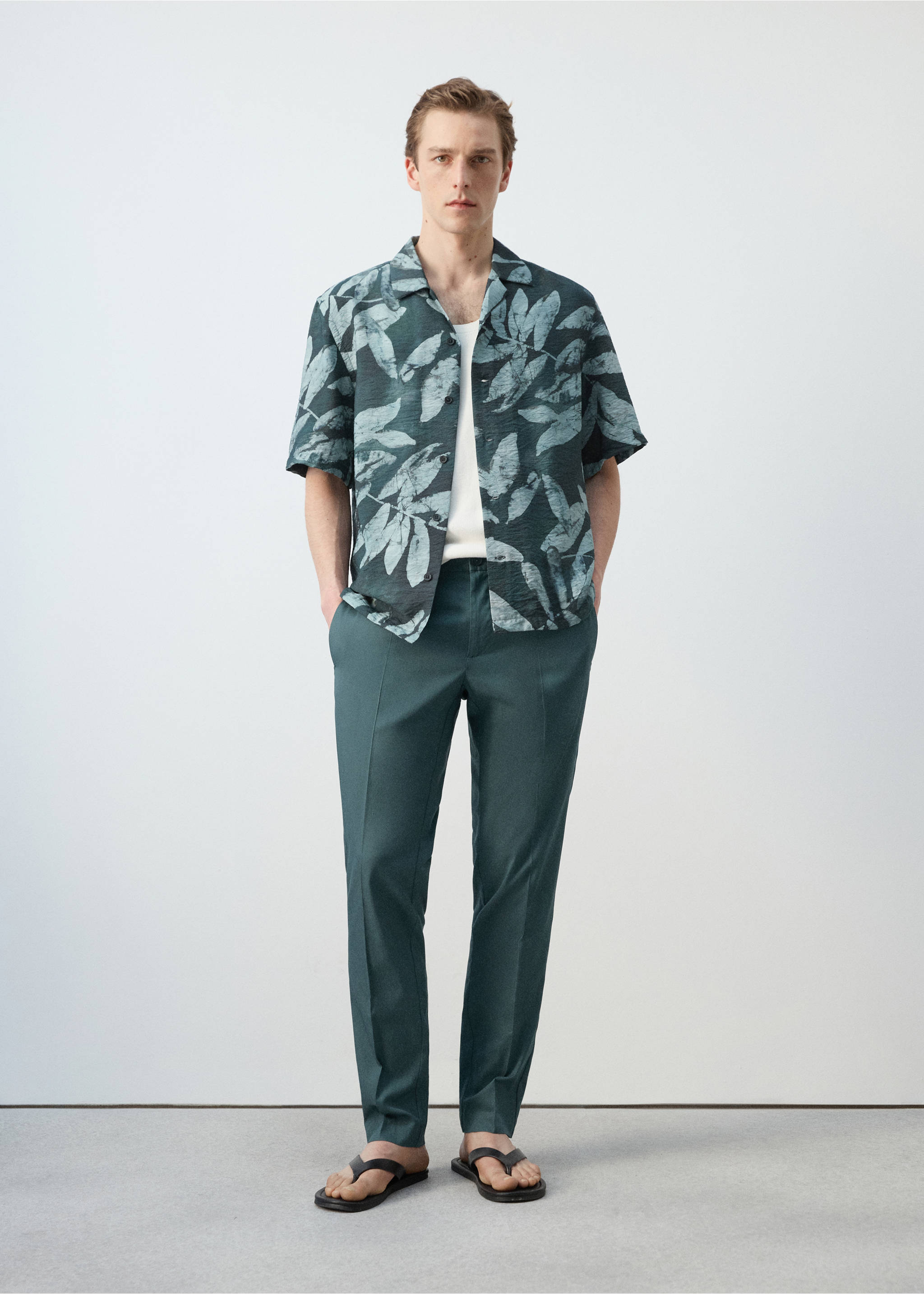 Regular-fit lyocell trousers - General plane, Forest Green. Ref: 27077894-00.