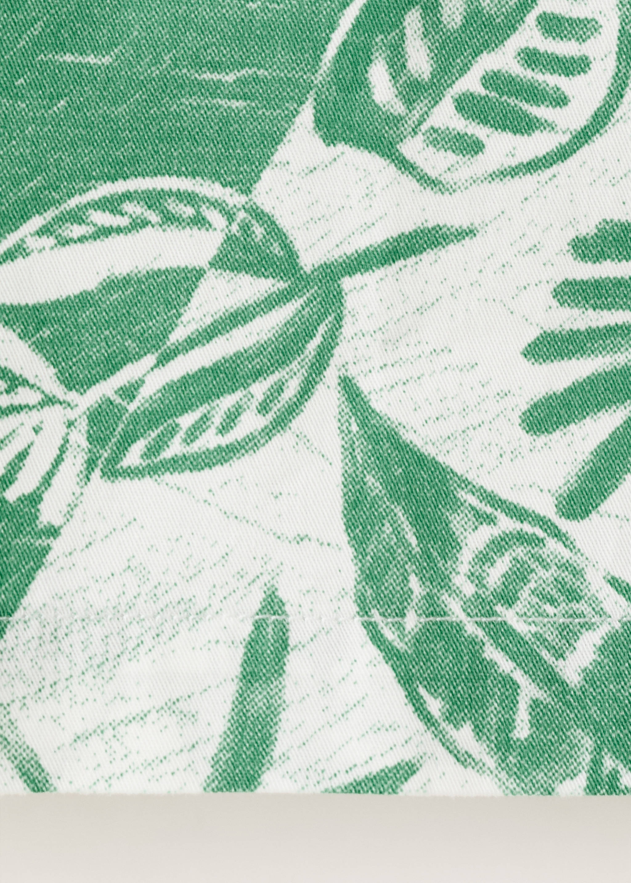 Floral-print cotton shirt - Details of the article 0