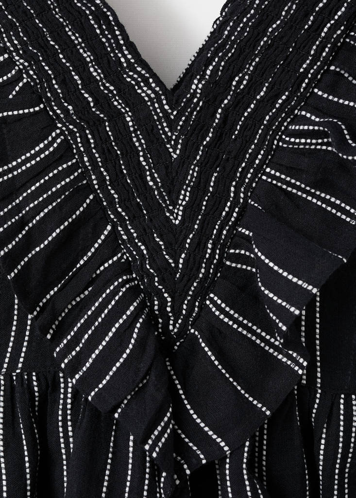 Ruffles embroidered top — Black