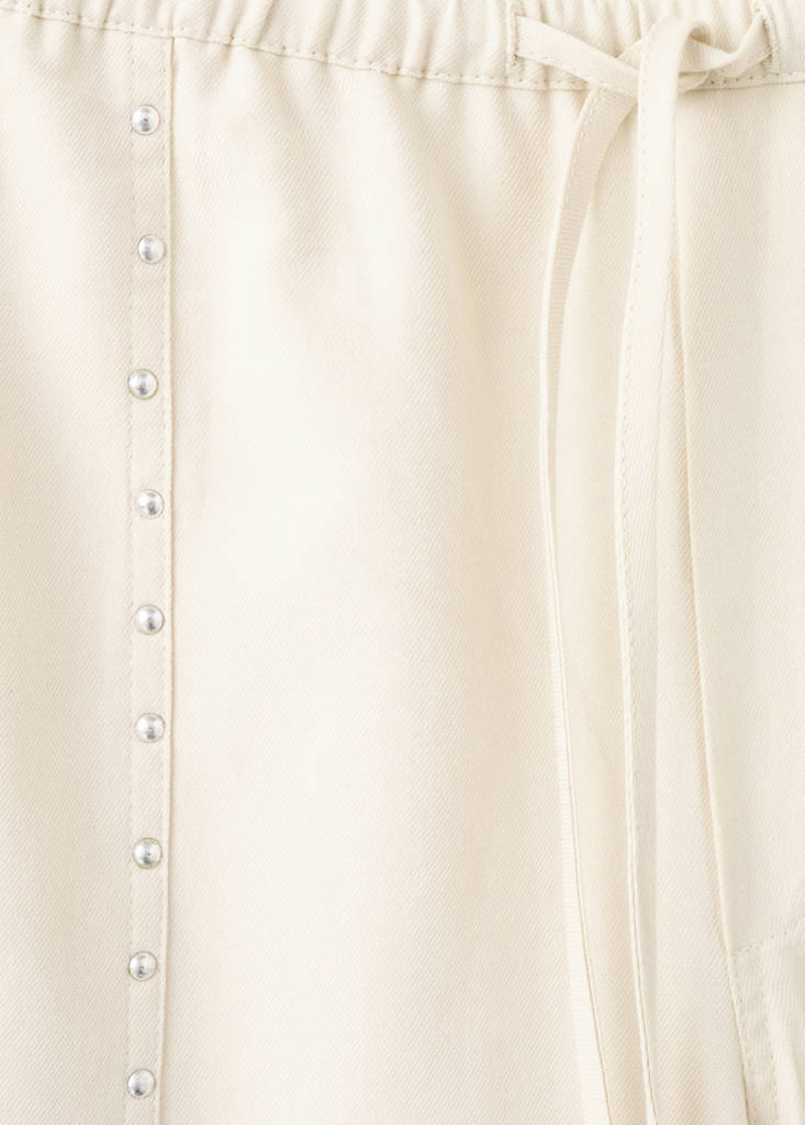 Fluid trousers with studs — Sand
