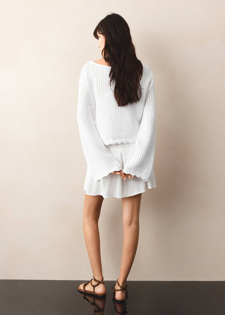 Knitted ribbed sweater — White