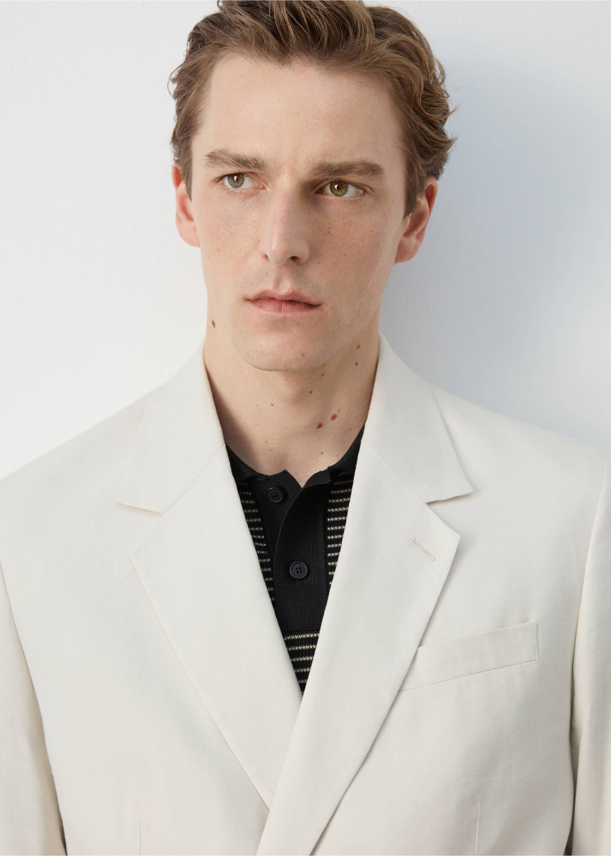 Veste de costume Boston coupe regular croisée - Détail de l'article 1, Écru. Ref: 27077911-00.