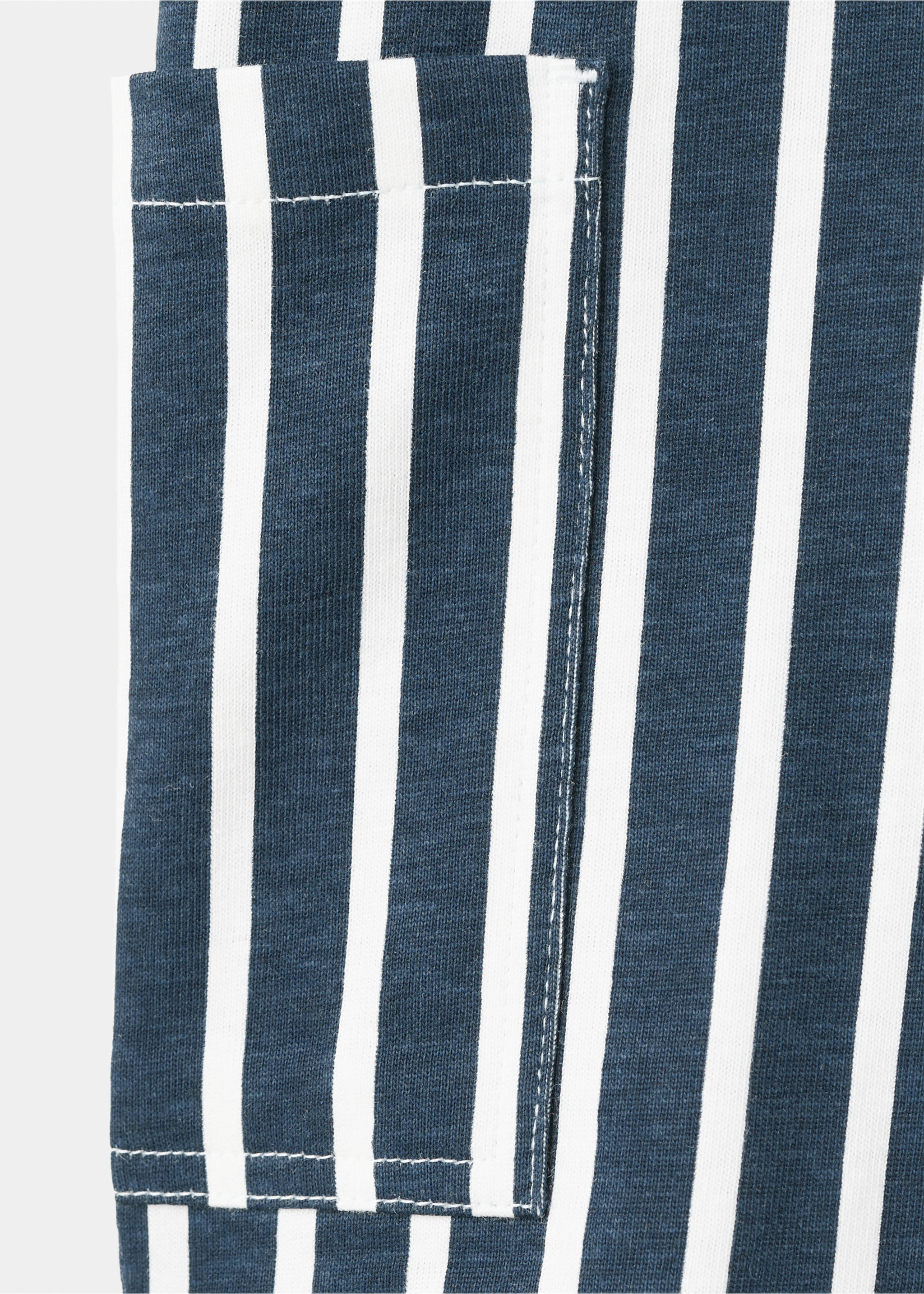 Cotton dungarees - Details of the article 0, Navy. Ref: 27077912-00.