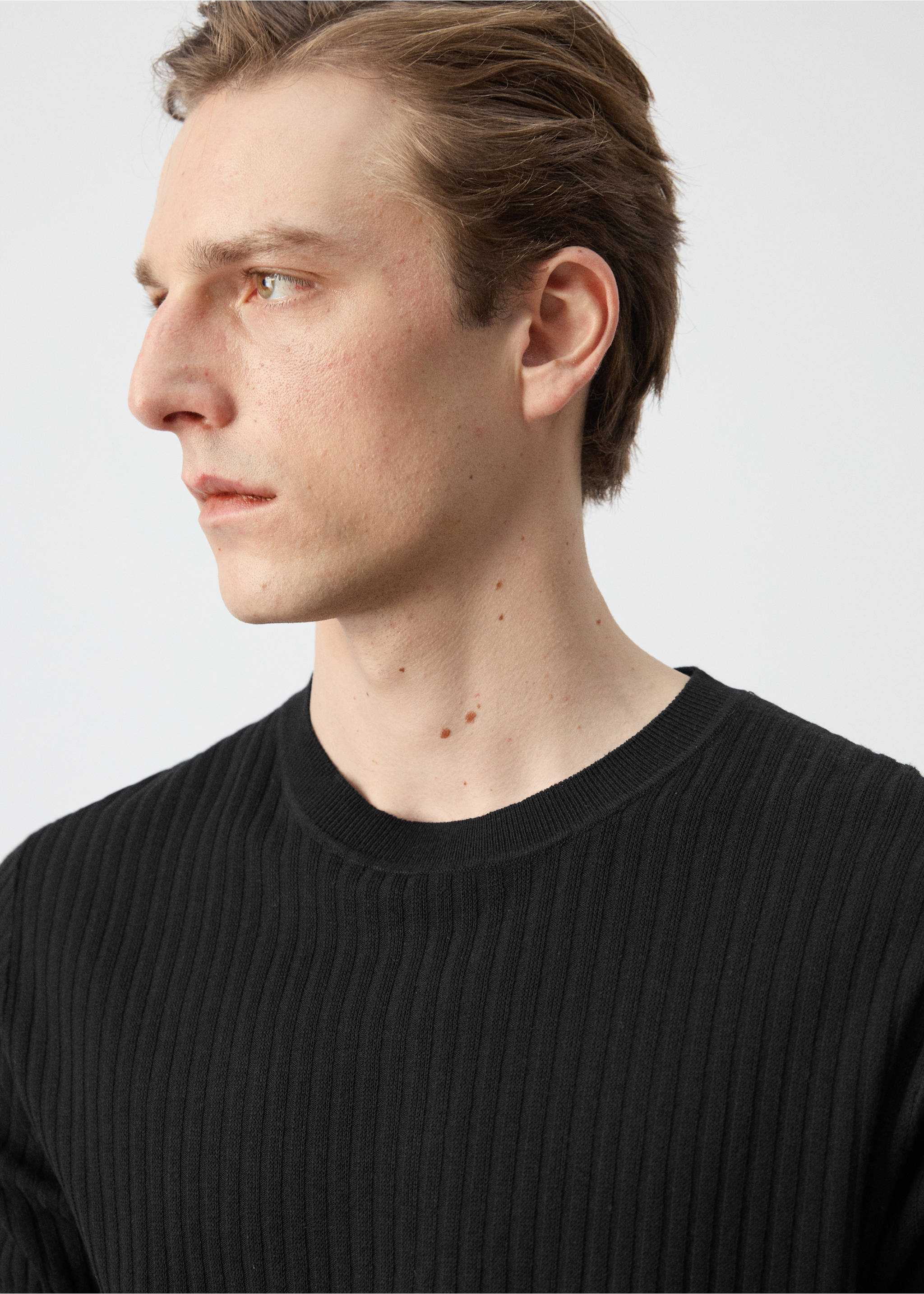 Camiseta punto canalé - Detalle del artículo 1, Negro. Ref: 27077913-00.