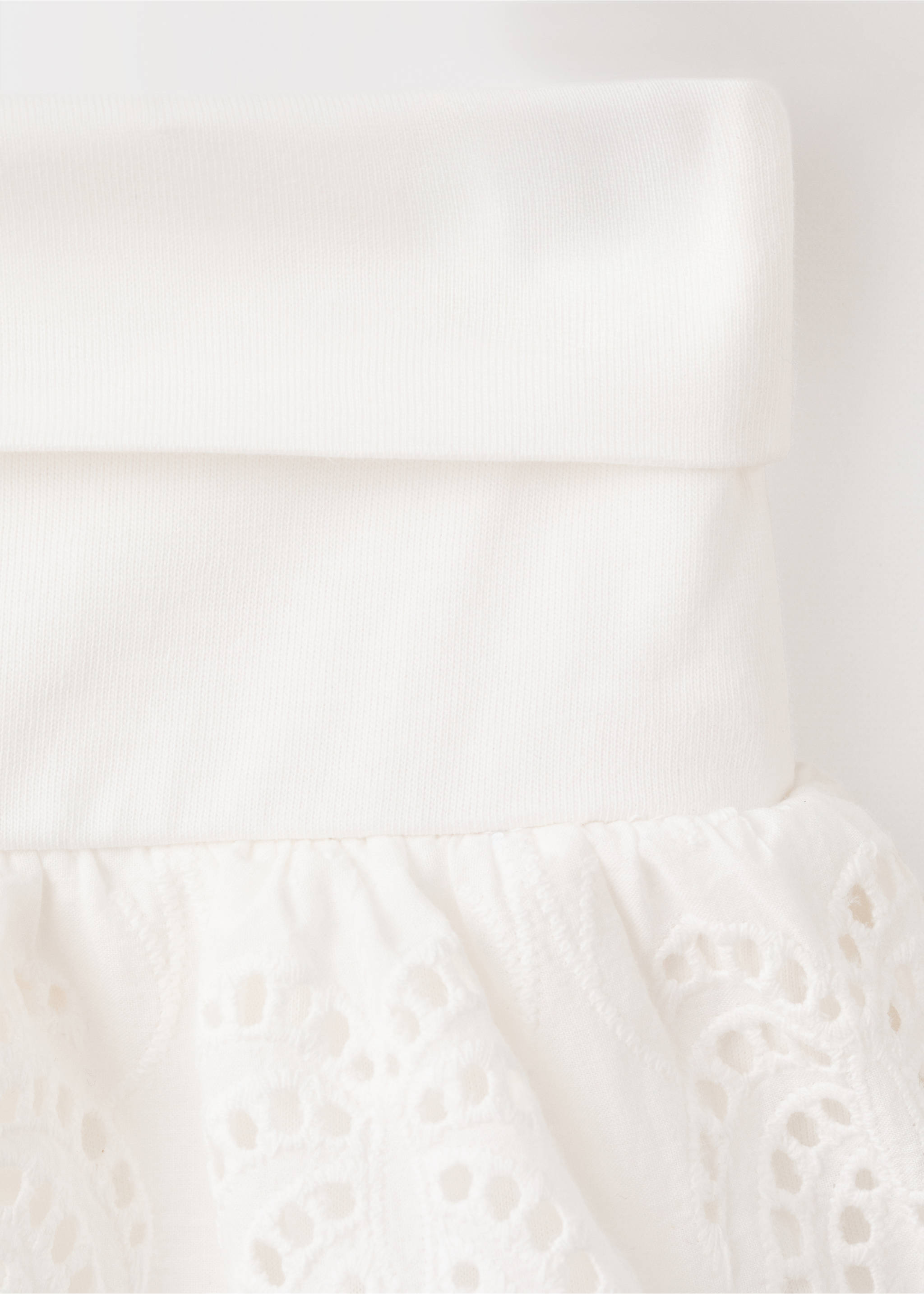 Falda bordada volantes - Detalle del artículo 0, Blanco roto. Ref: 27077925-00.