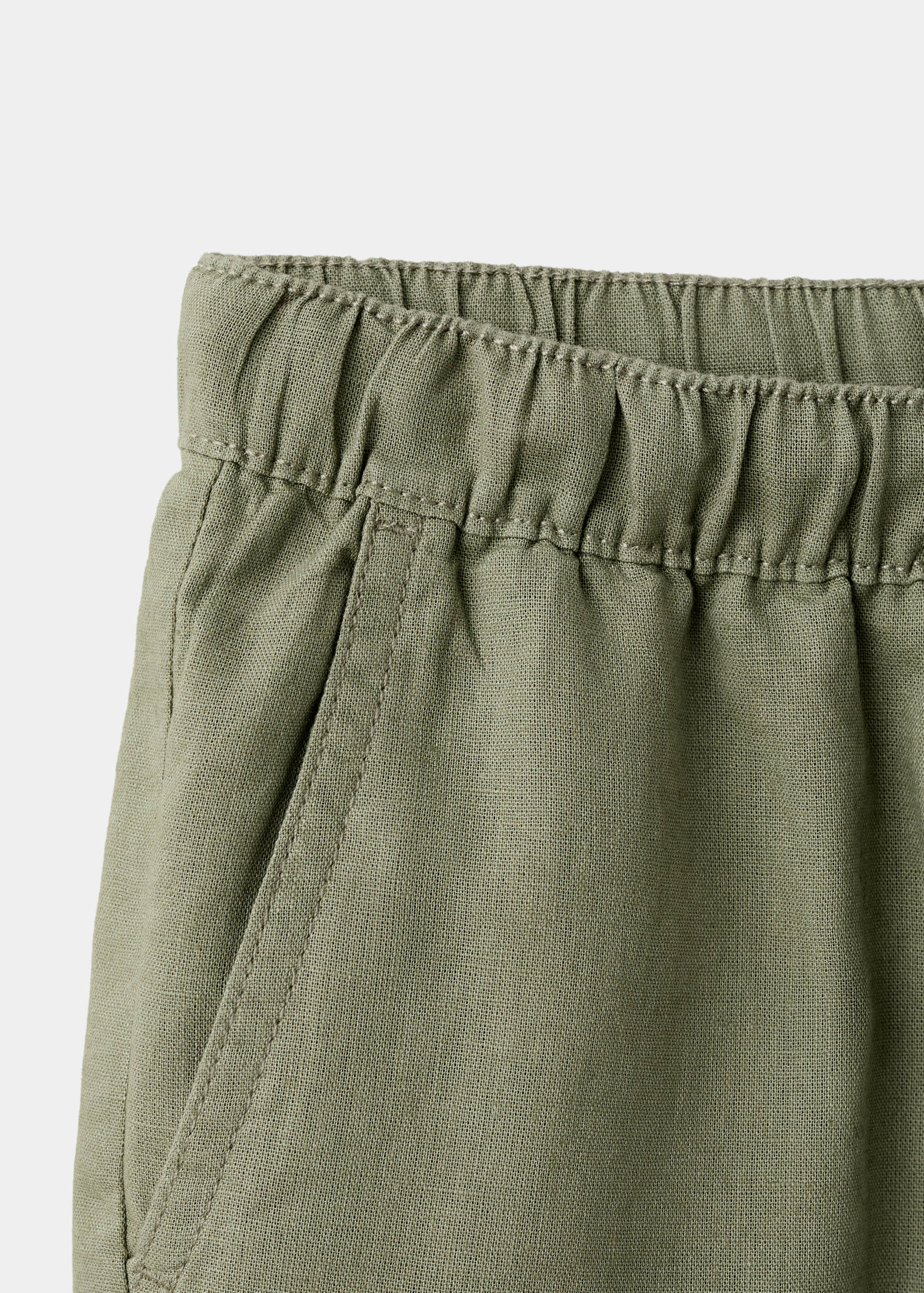 Straight linen Bermuda shorts - Details of the article 8