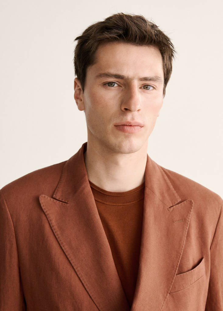 Slim fit double-breasted linen blend jacket — Russet