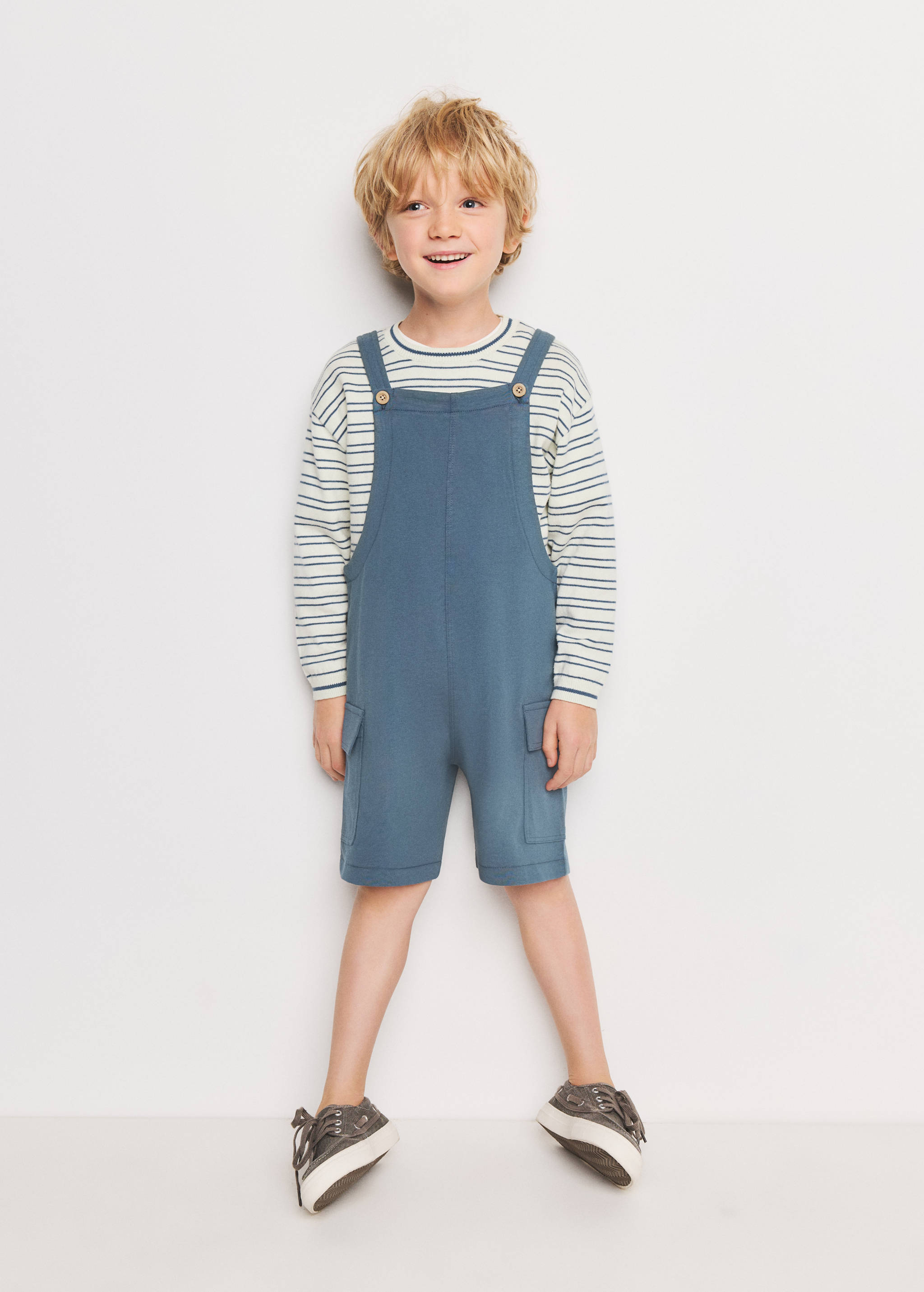 Cotton dungarees with cargo pockets - General plane