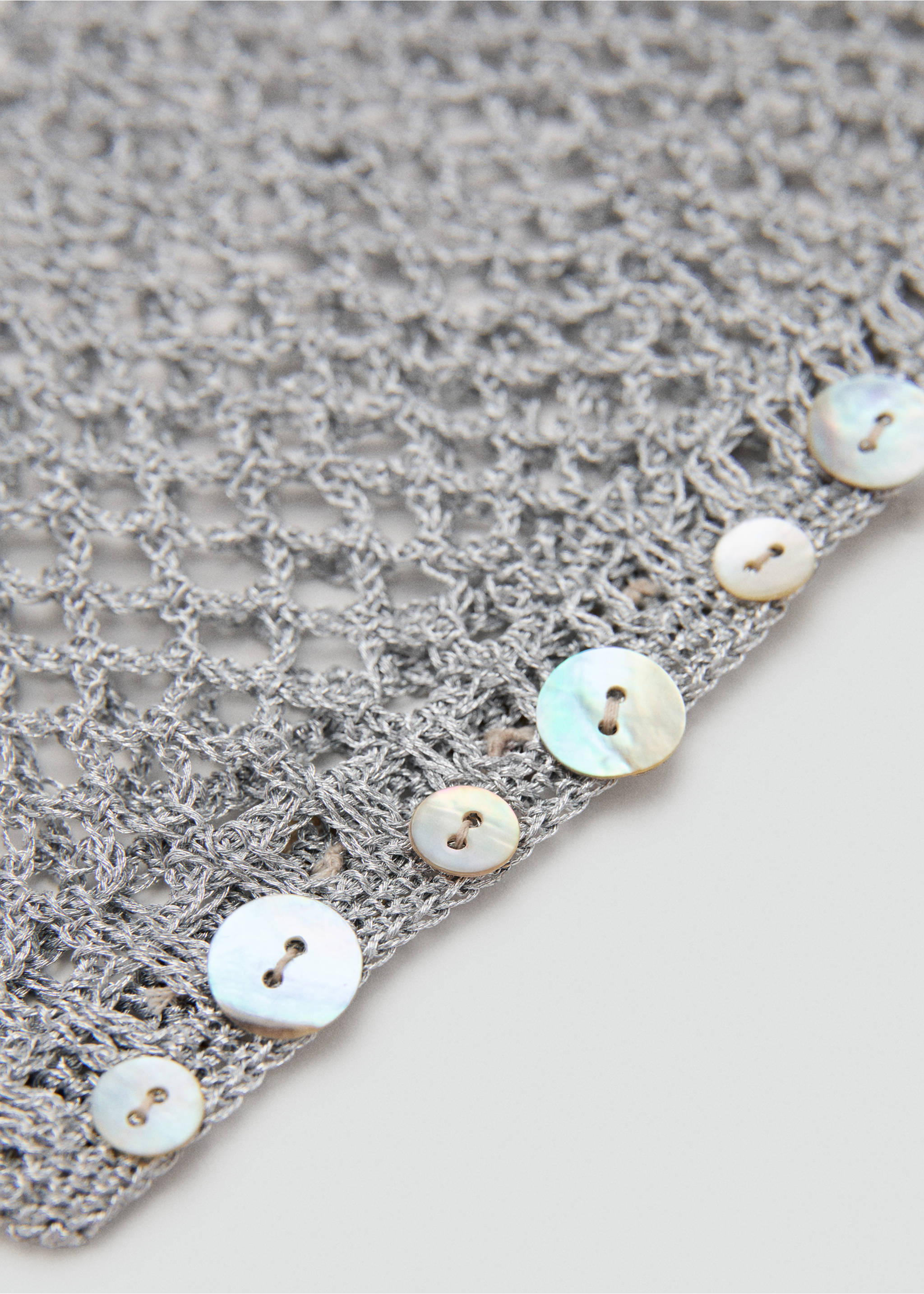 Crochet hat with decorative buttons - Средний план, Серый. Ref: 27078653-00.