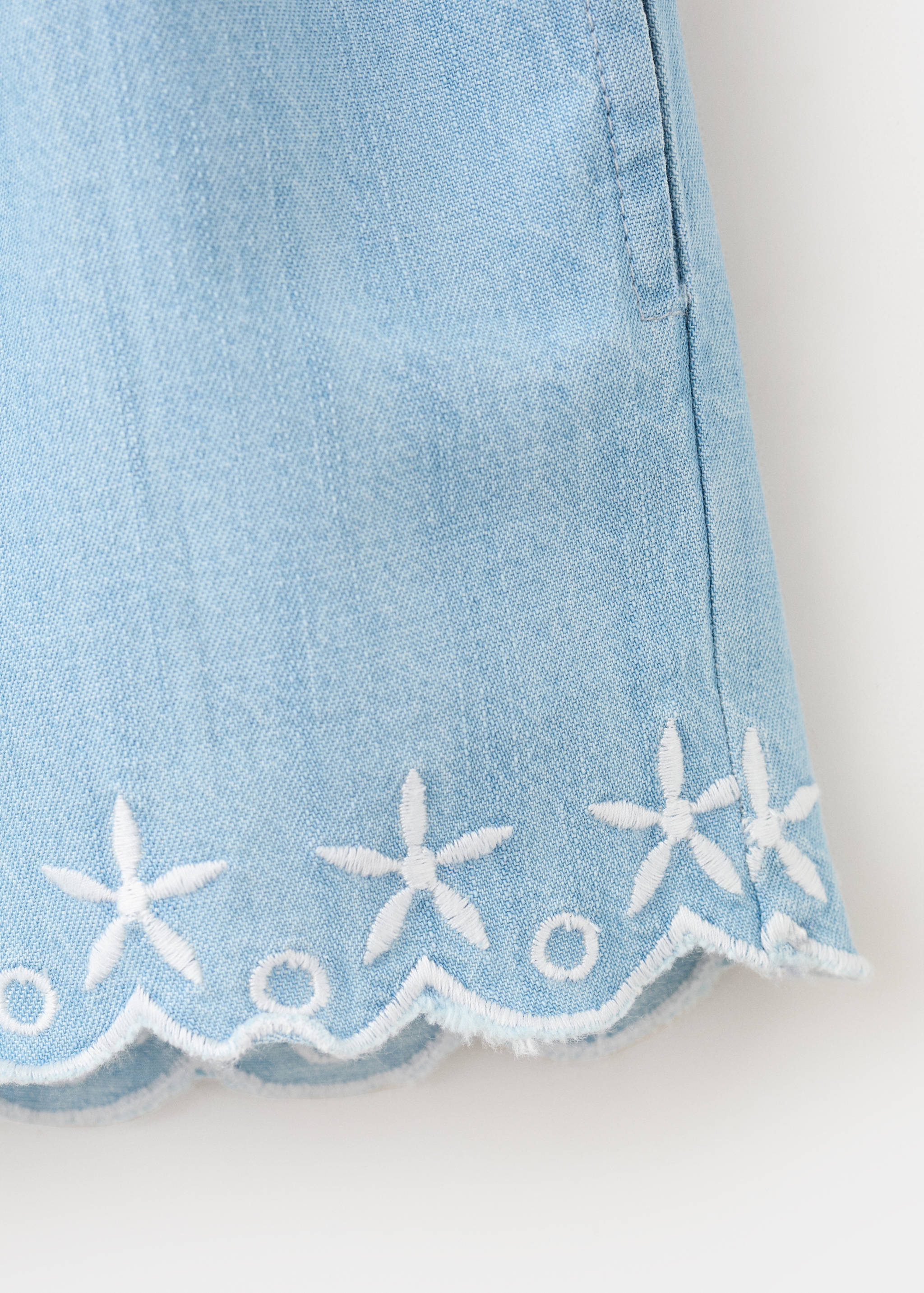 Embroidered star shorts - Details of the article 0