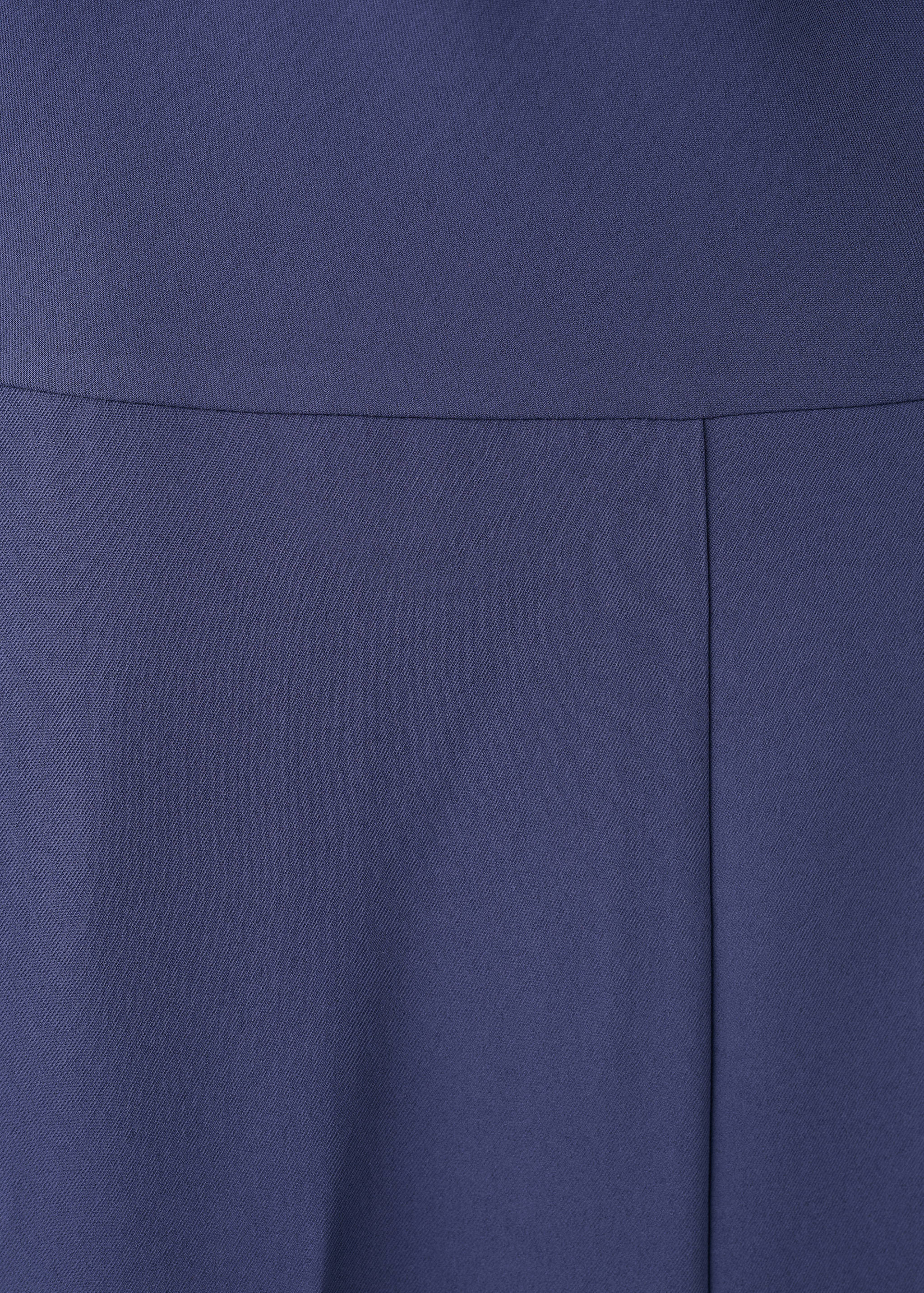 Long jumpsuit with knot - Details of the article 0