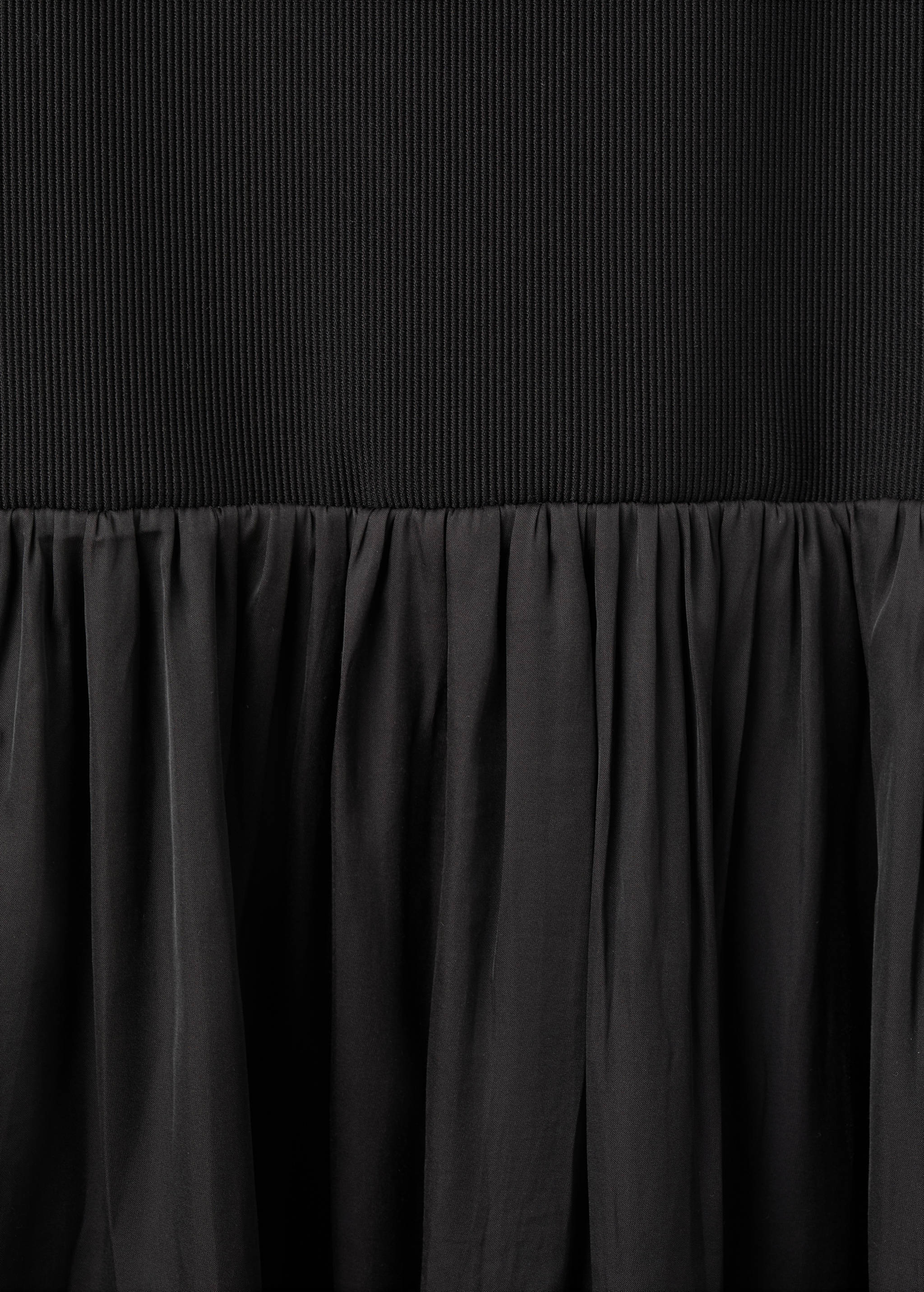 Robe parroti - Détail de l'article 8