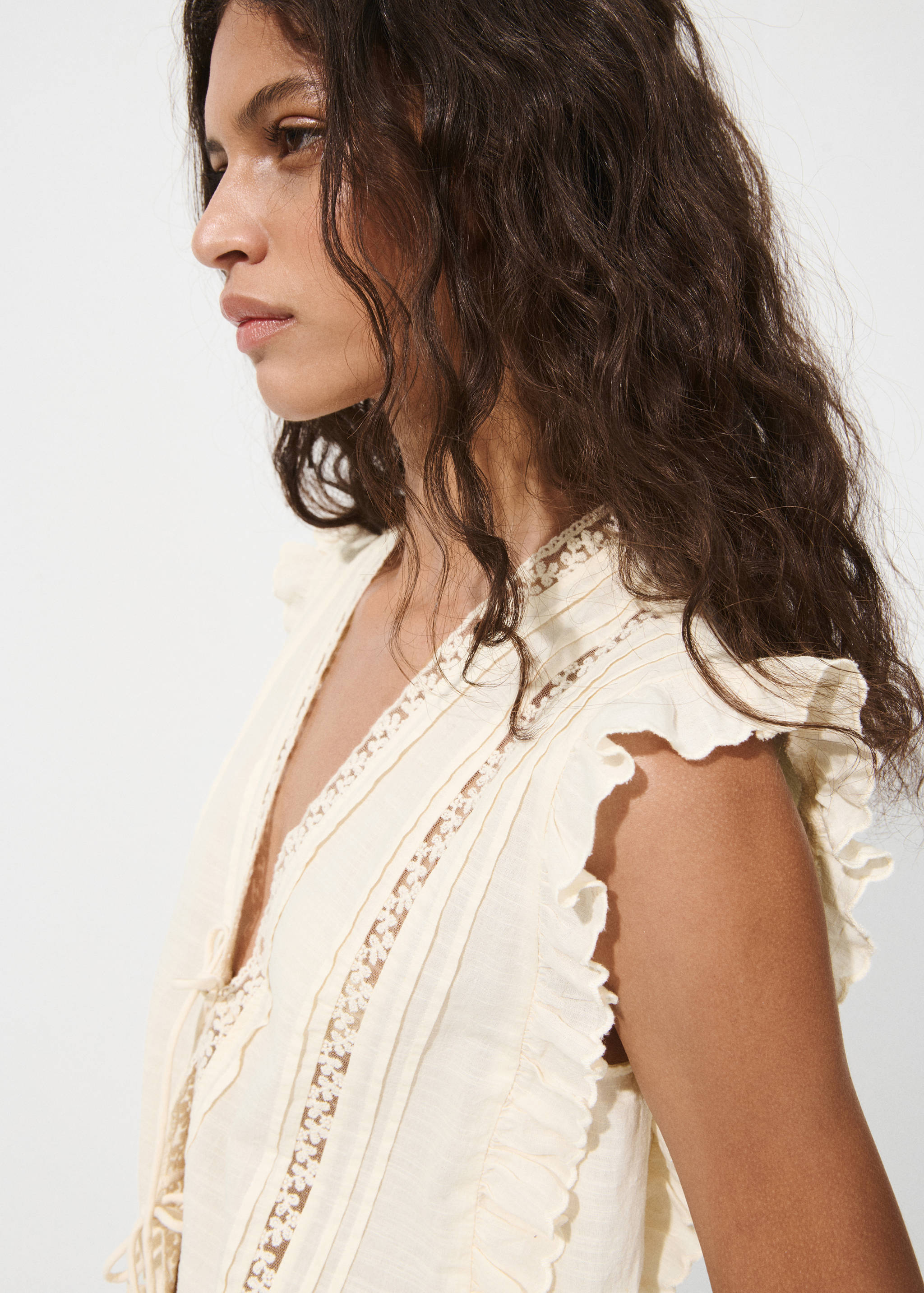 Brusa cotó volants punta - Detall de l'article 1