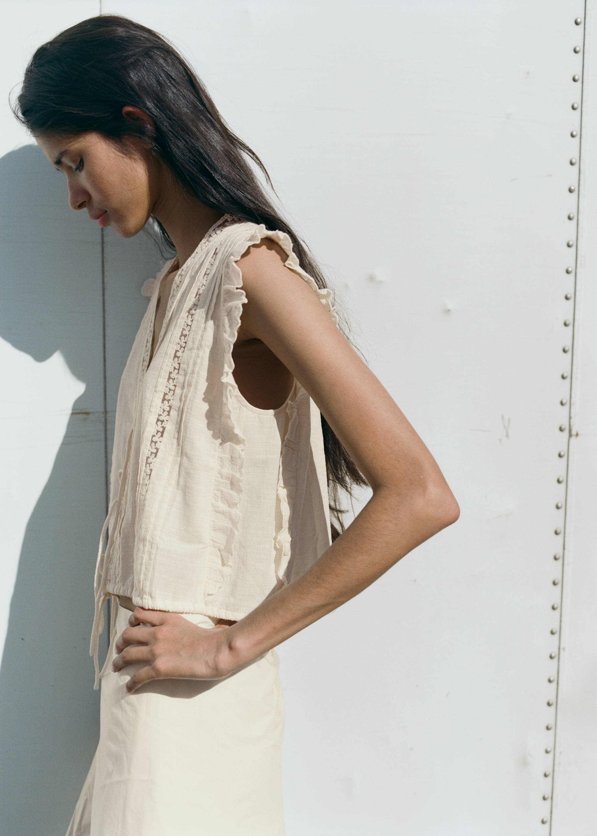 Cotton ruffled lace blouse - Details of the article 1