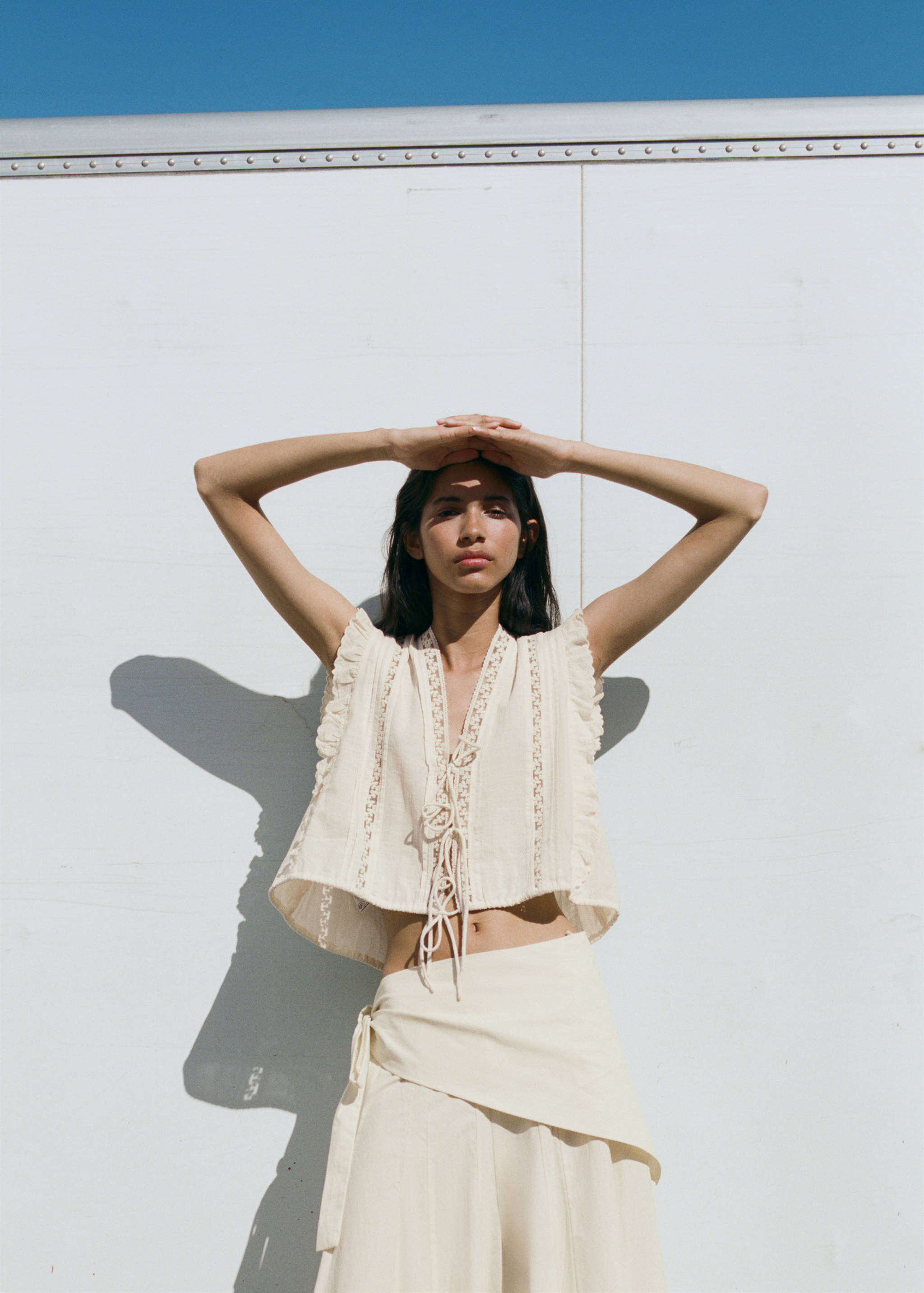 Cotton ruffled lace blouse - Details of the article 2