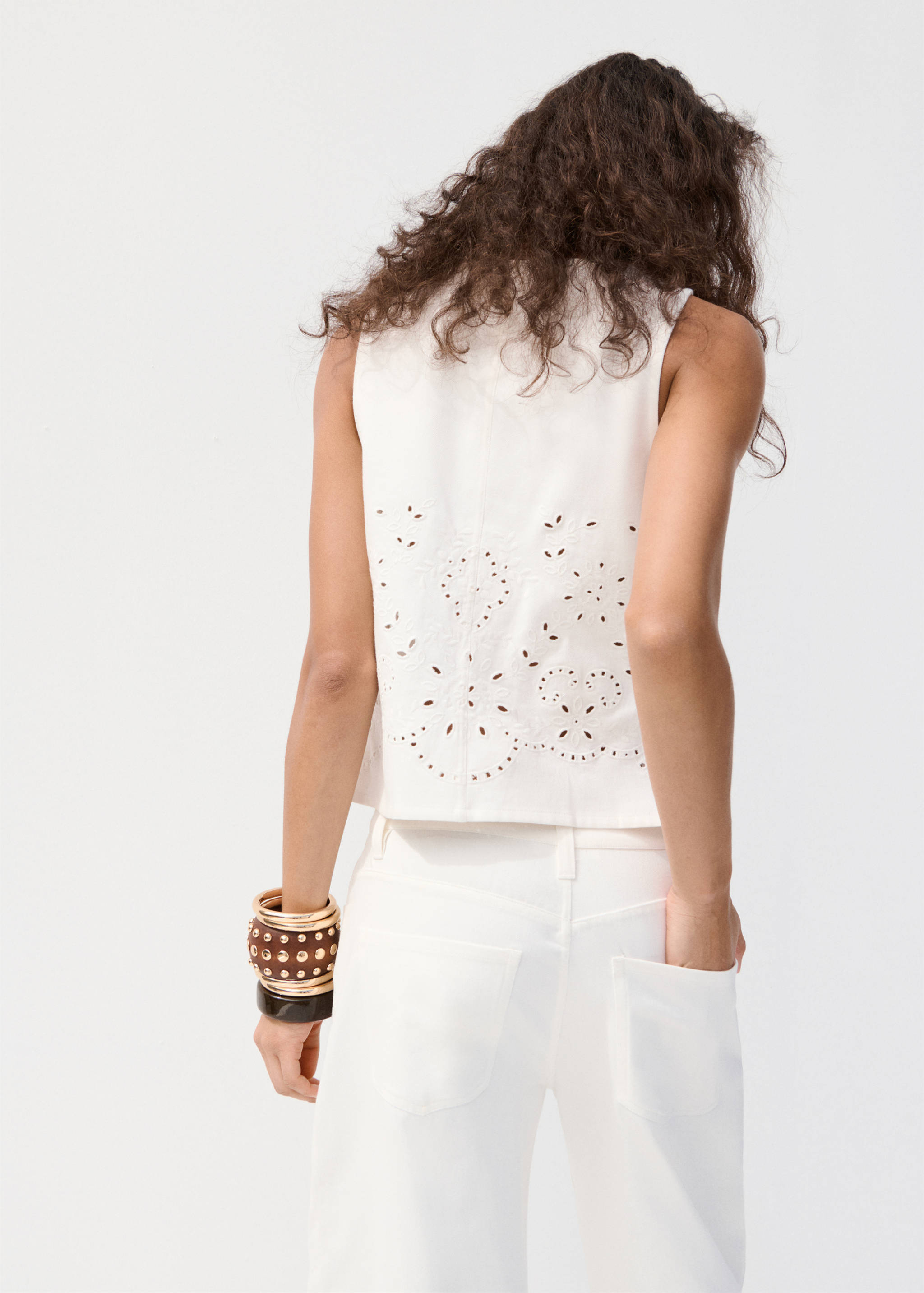 Waistcoat joana - Reverse of the article