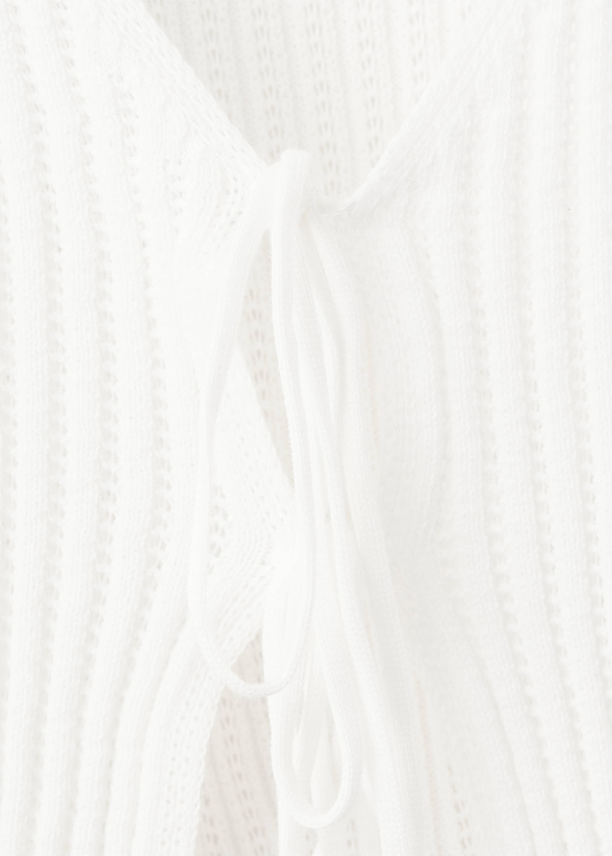 Knitted cardigan with ties - Details of the article 8, Ecru. Ref: 27079064-00.