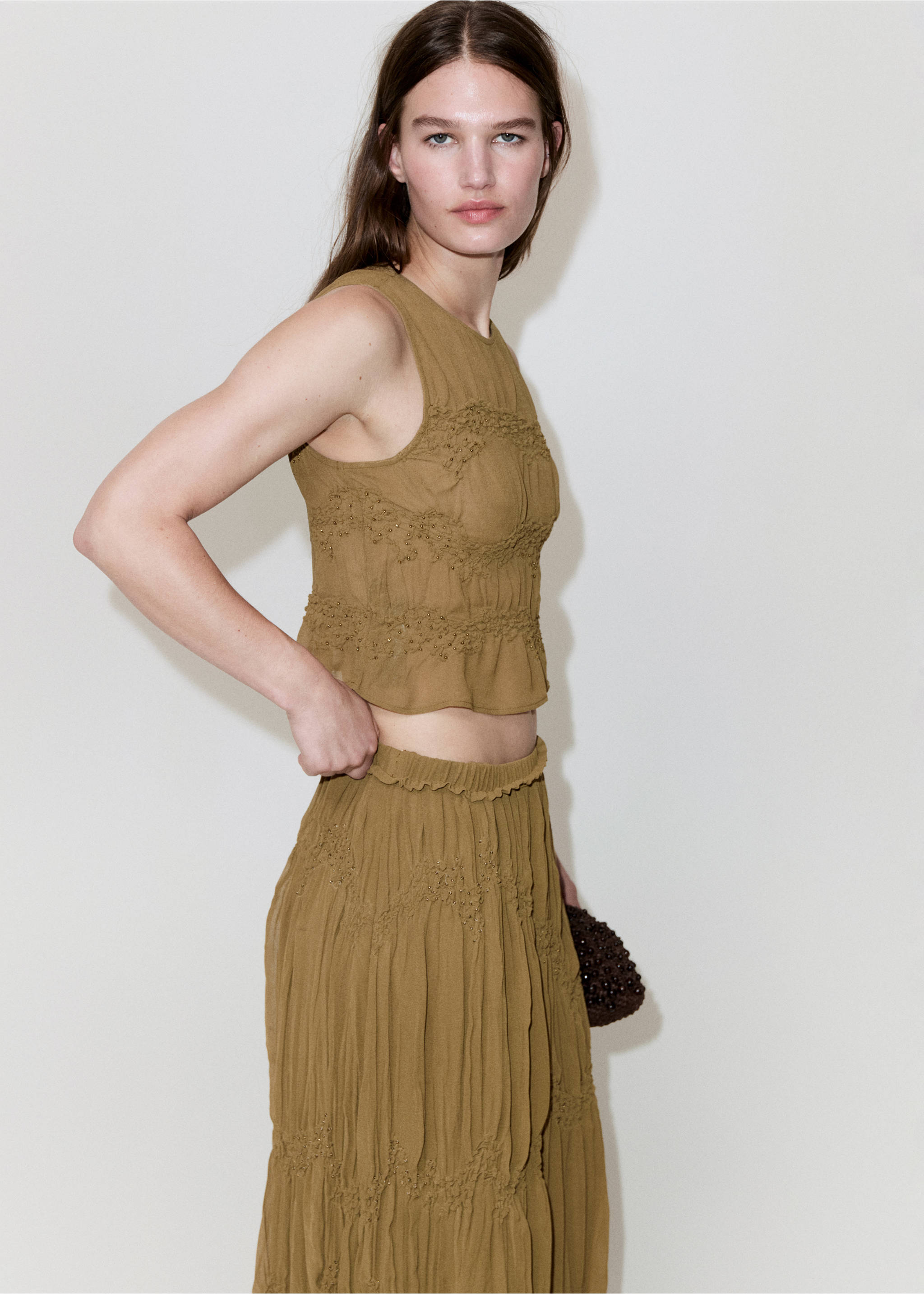 Gathered skirt with bead embellishment - Details of the article 1, Brown. Ref: 27079065-00.