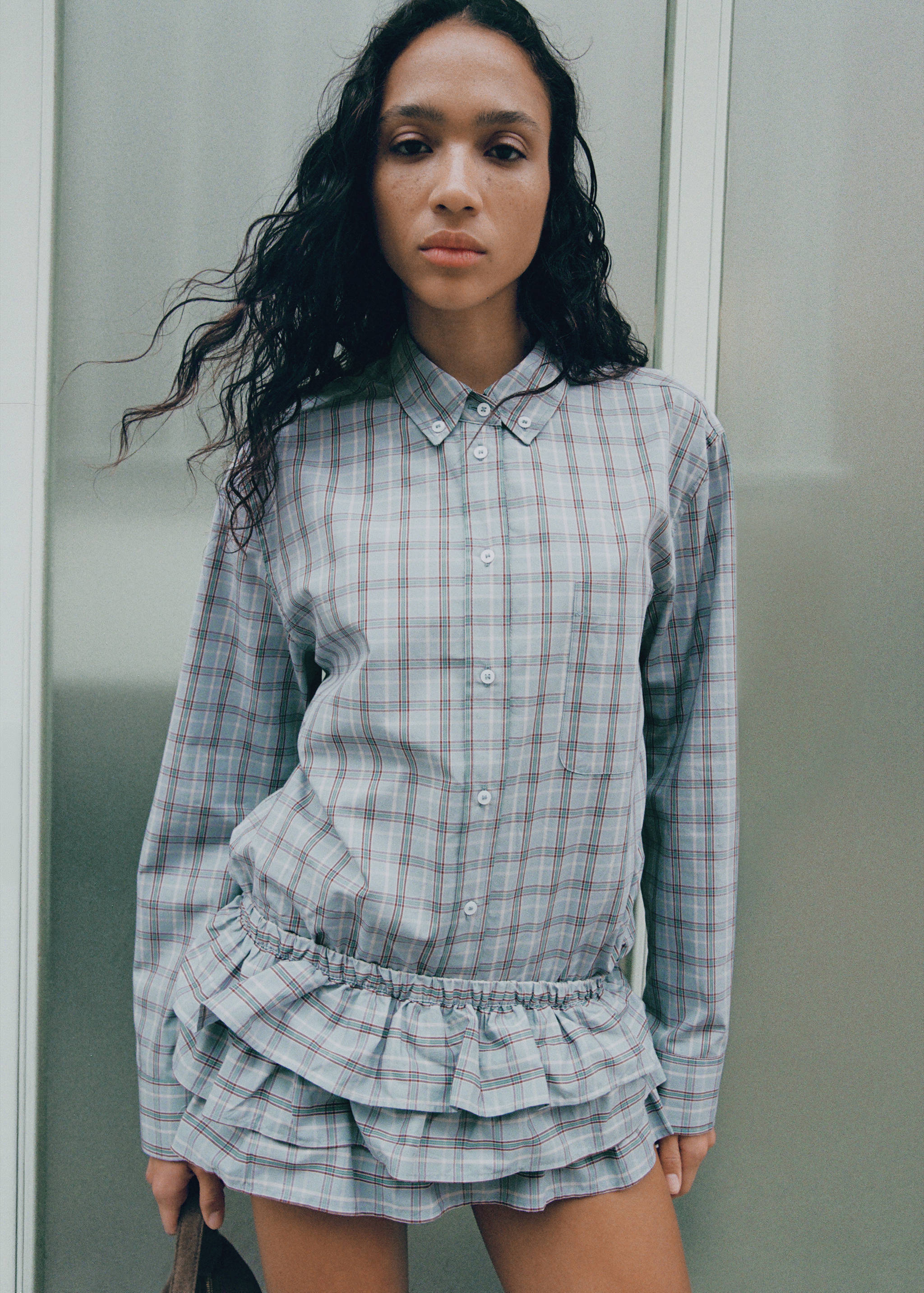 Mini short à volants à rayures - Plan moyen