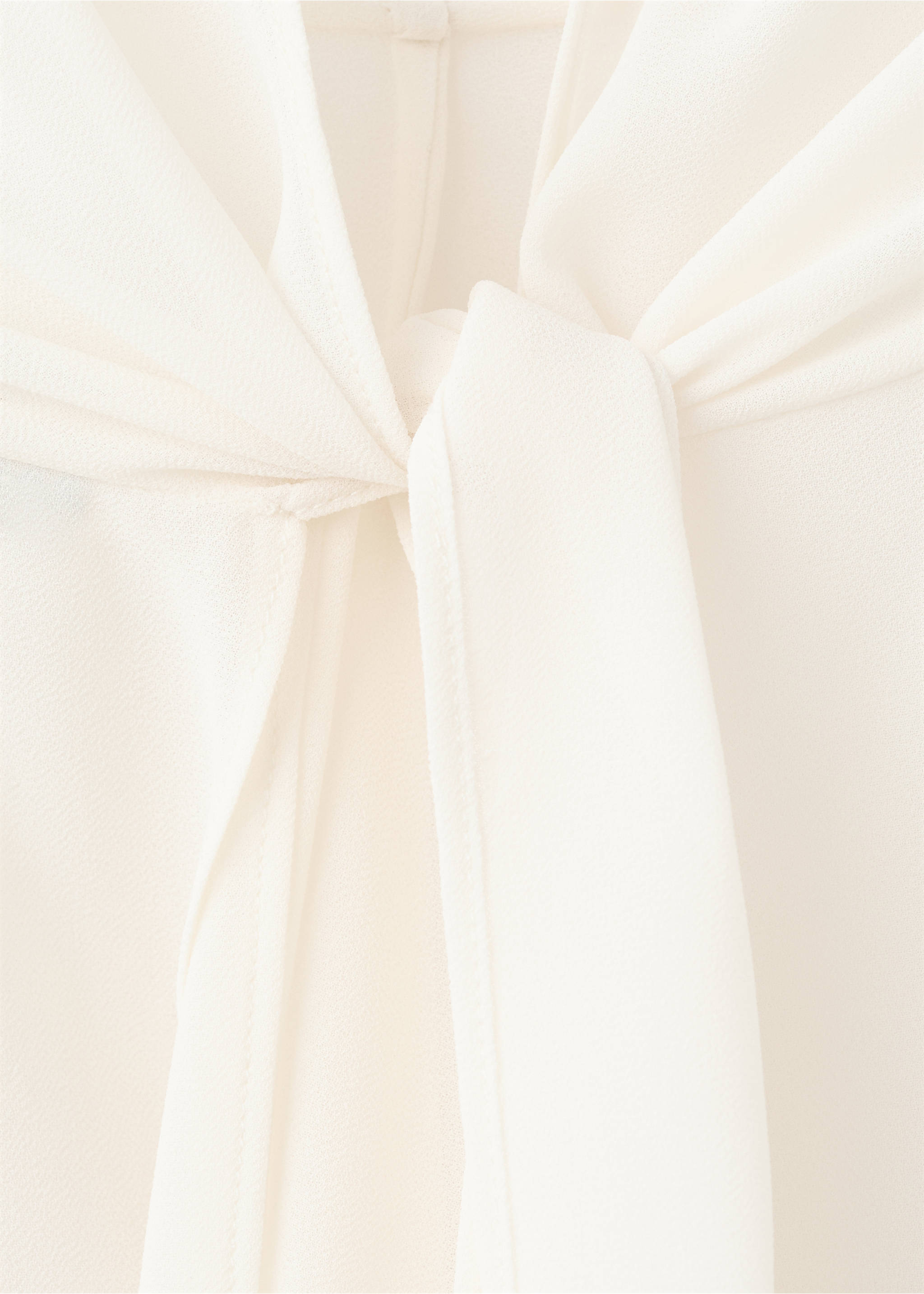 Asymmetric high-neck cape - Details of the article 8, Ecru. Ref: 27079068-00.