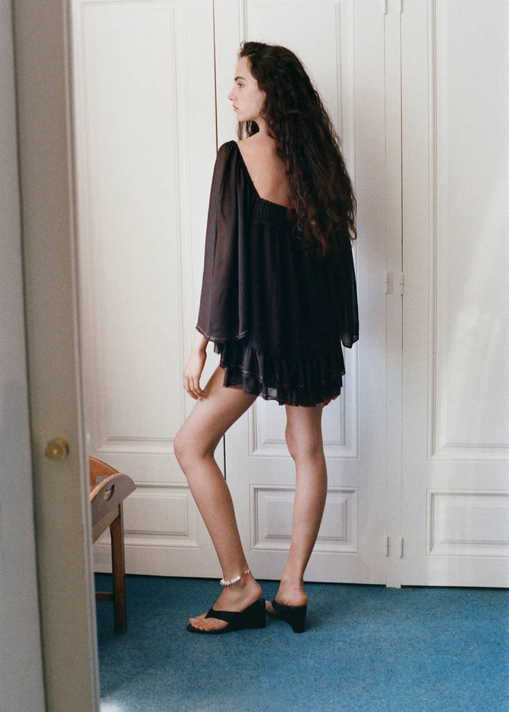 Ruffled blouse with bead embellishments — Brown