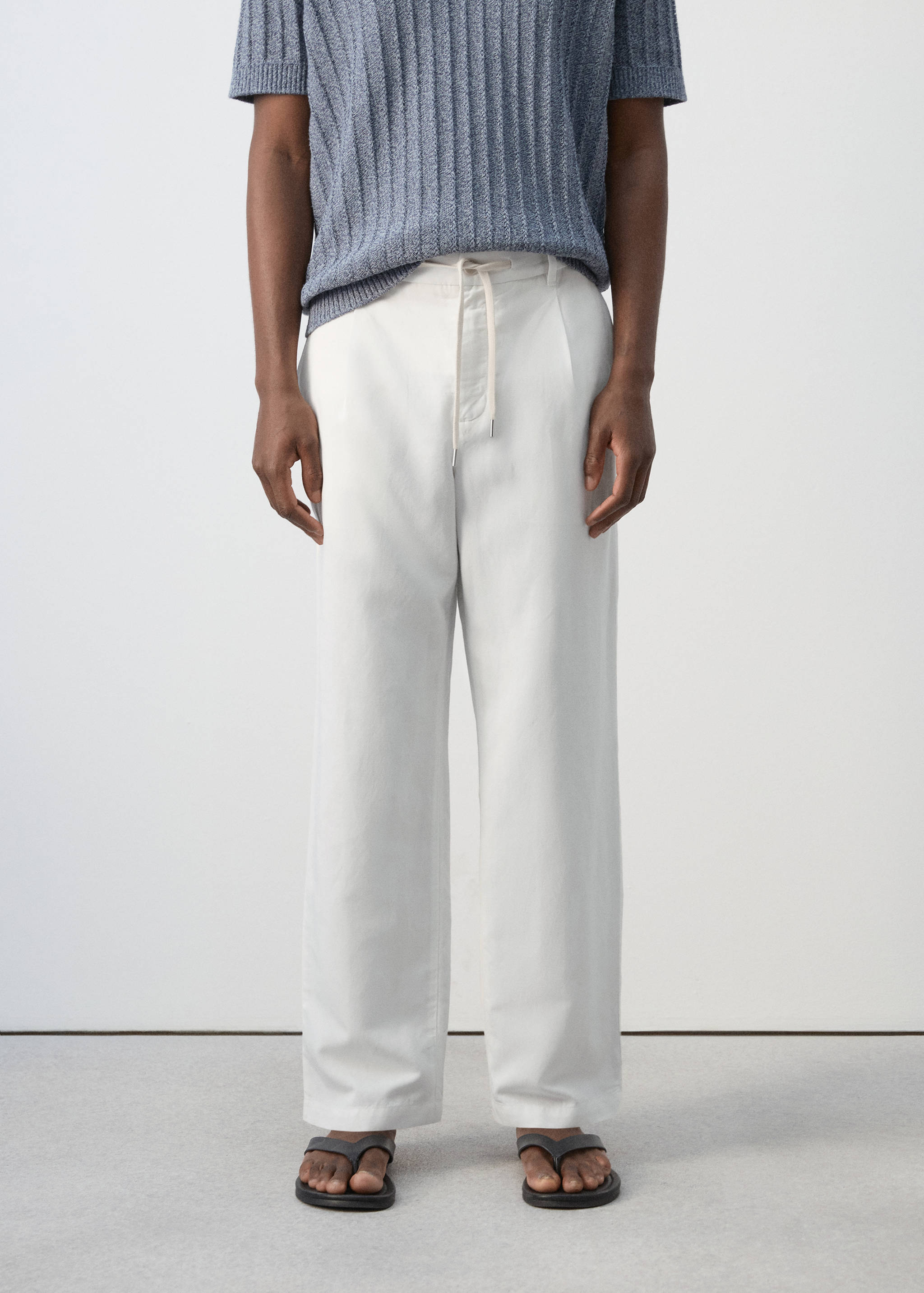 Pantalón lyocell lino regular fit - Plano medio