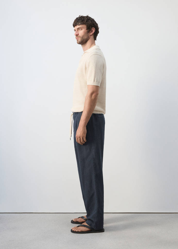 Relaxed fit lyocell linen trousers — Navy