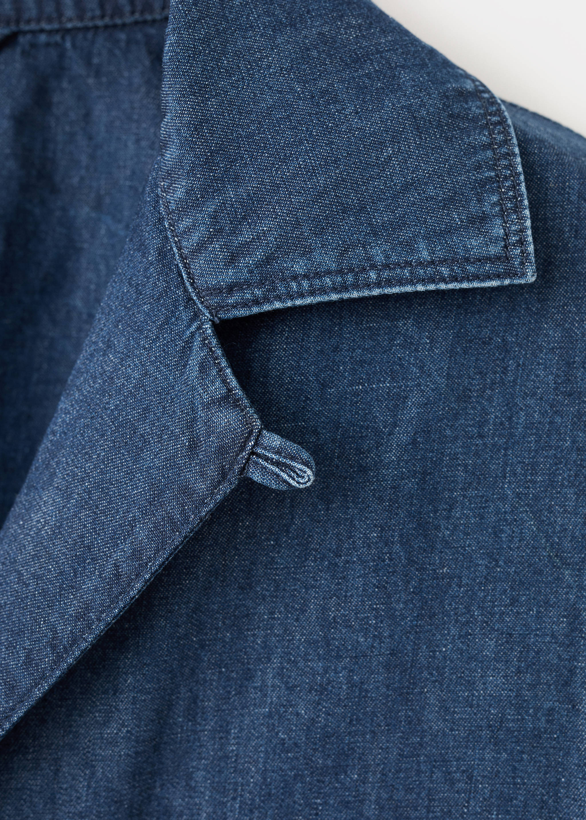 Denim overshirt pockets - Details of the article 8