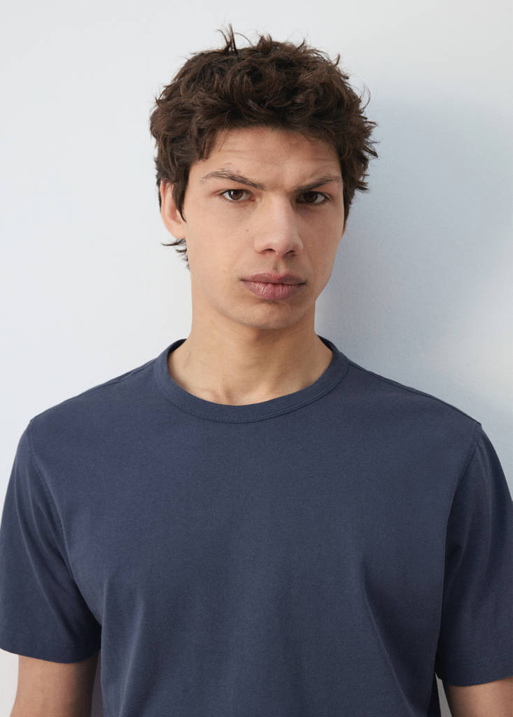 Short-sleeved cotton t-shirt — Navy
