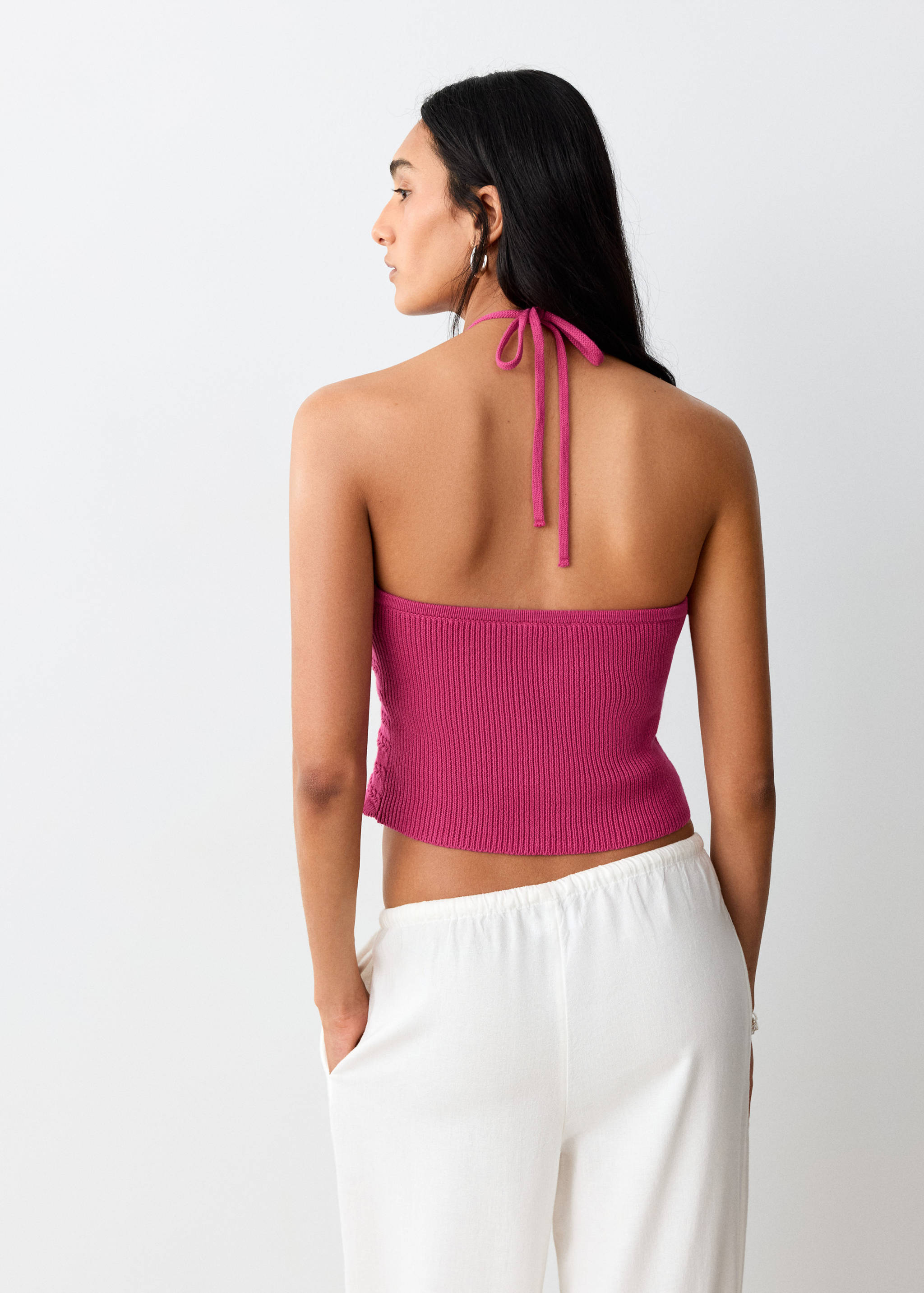 Crochet top mirrors - Reverse of the article