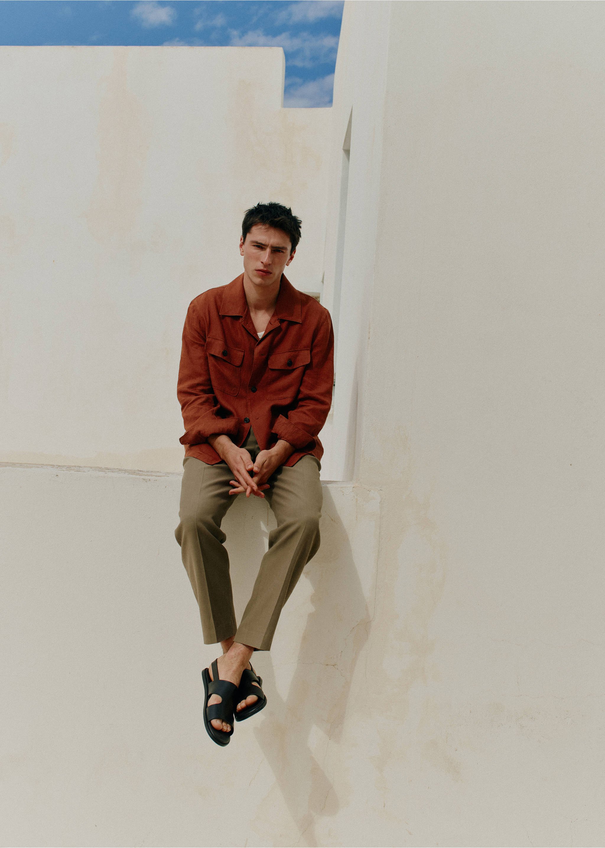 Lyocell linen overshirt with pockets - Details of the article 5, Russet. Ref: 27079215-00.