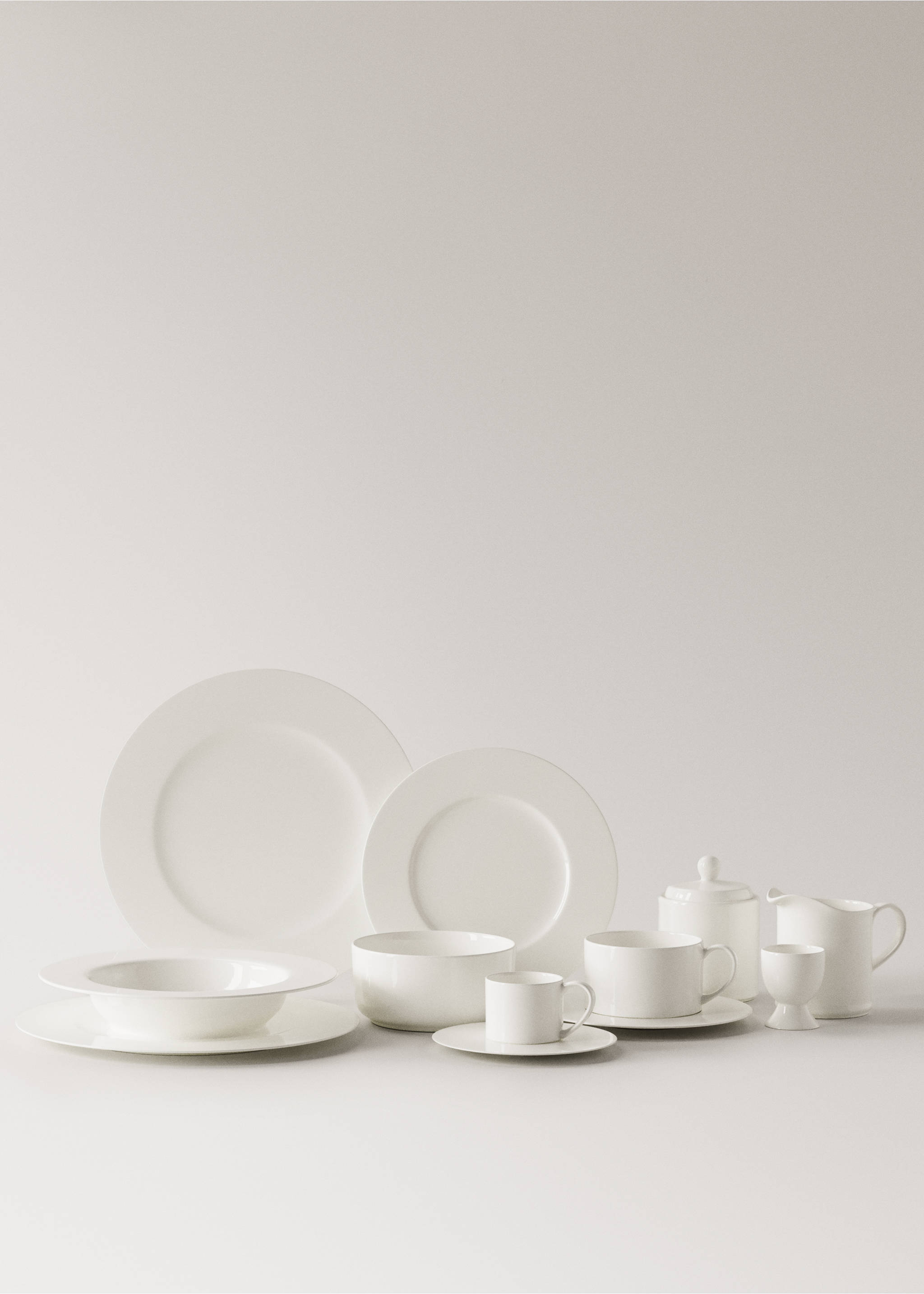 Duboki tanjur od vrlo laganog porculana bone china - Detalji artikla 4, Bijela. Ref: 27081167-00.