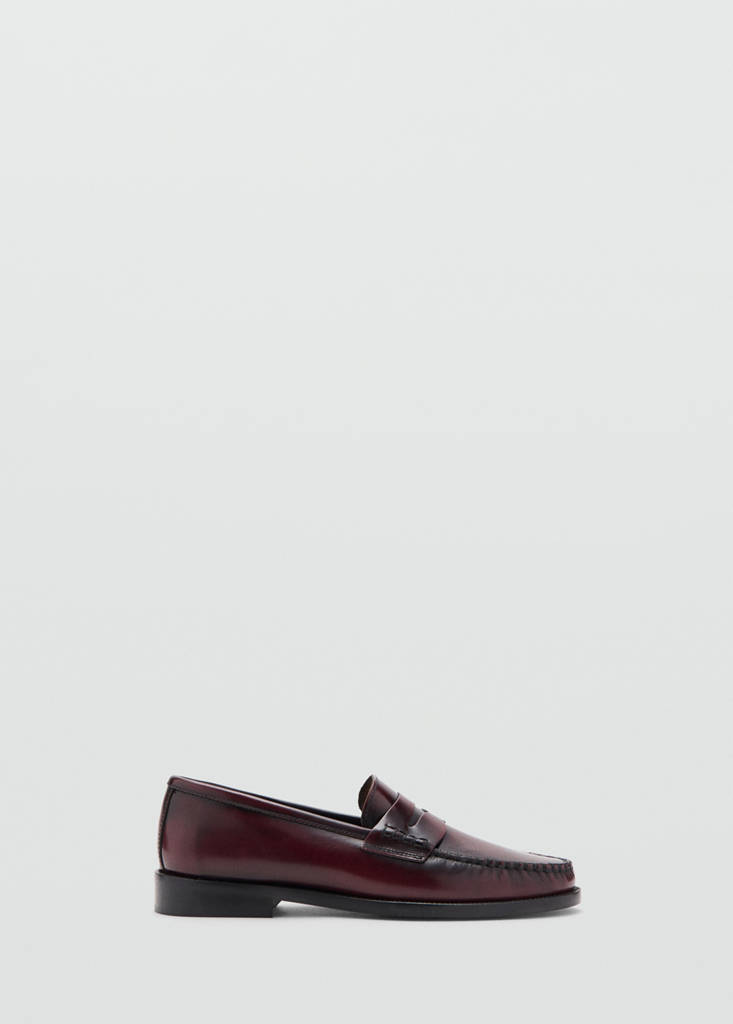 Gathered leather moccasin