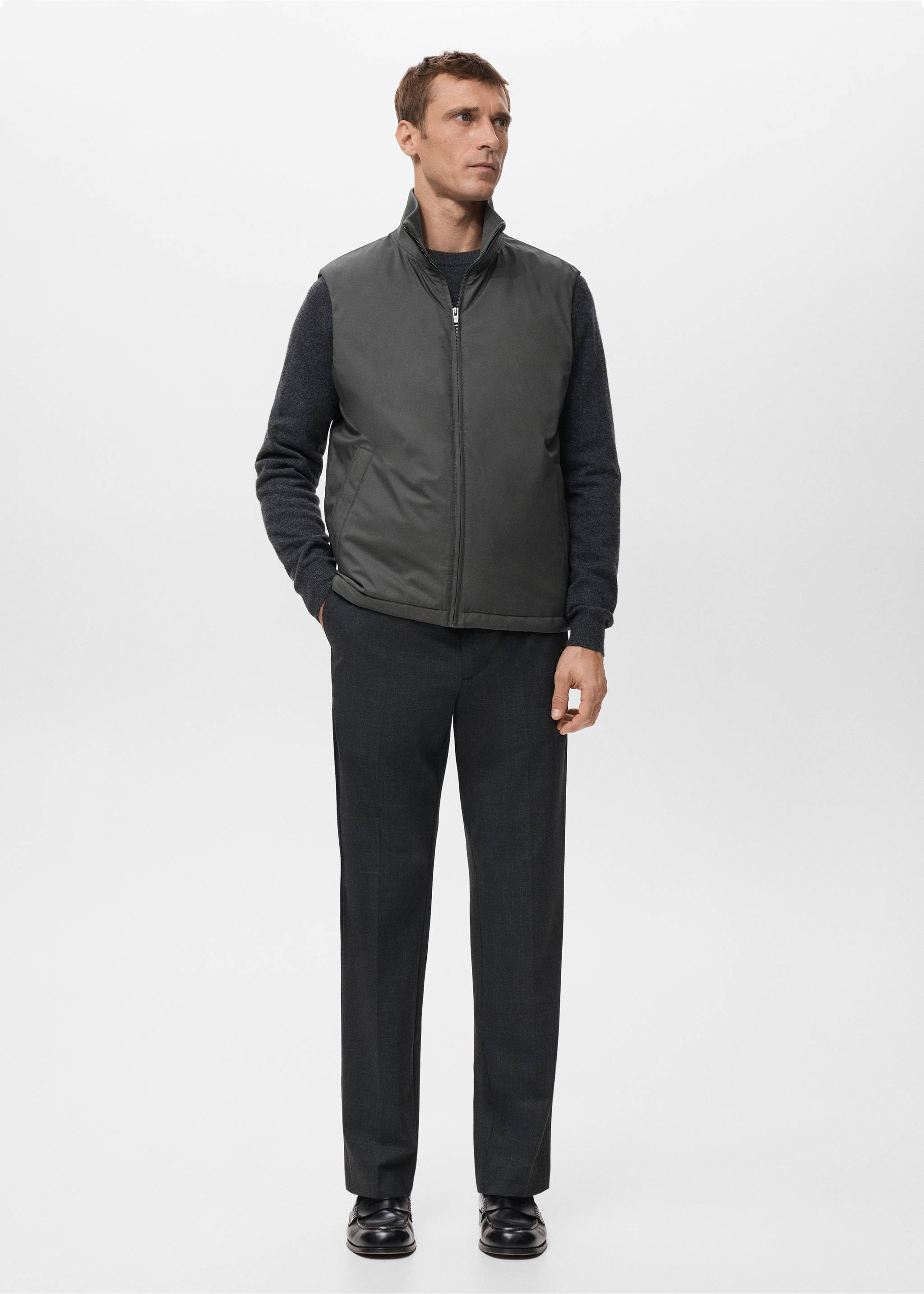 Легкий стеганый жилет - Общий план, Серый. Ref: 27081172-00.