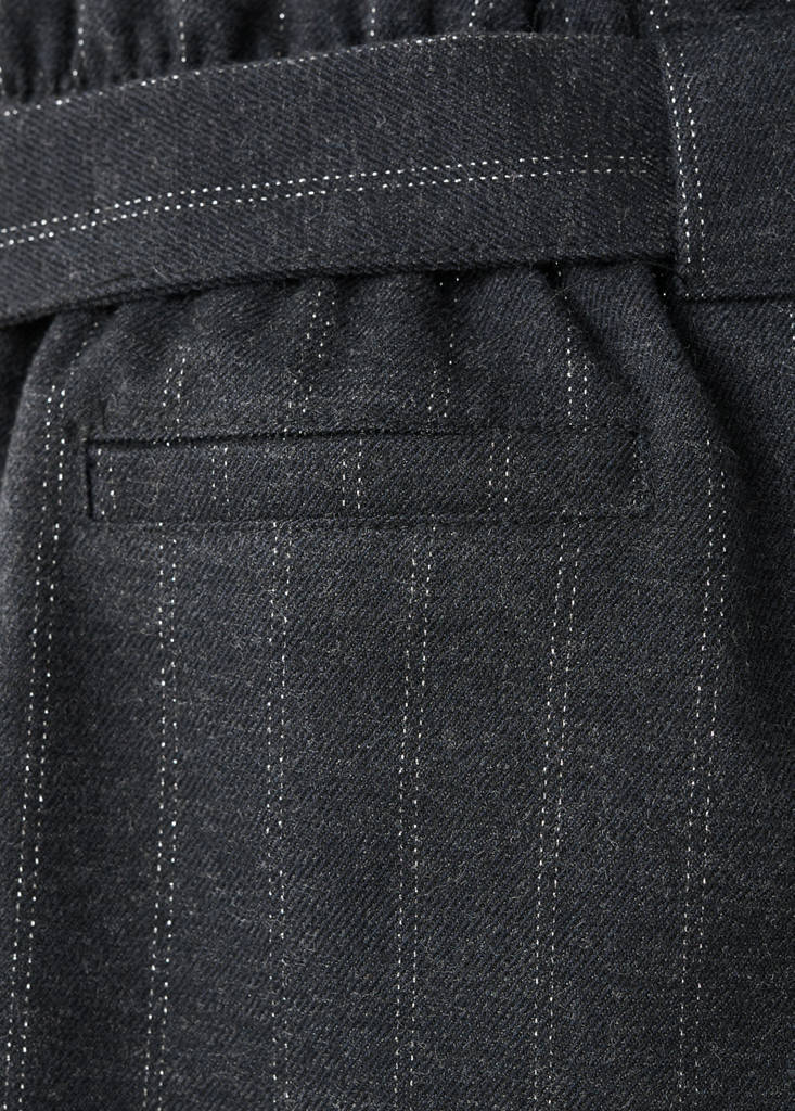 Striped bow trousers — Grey