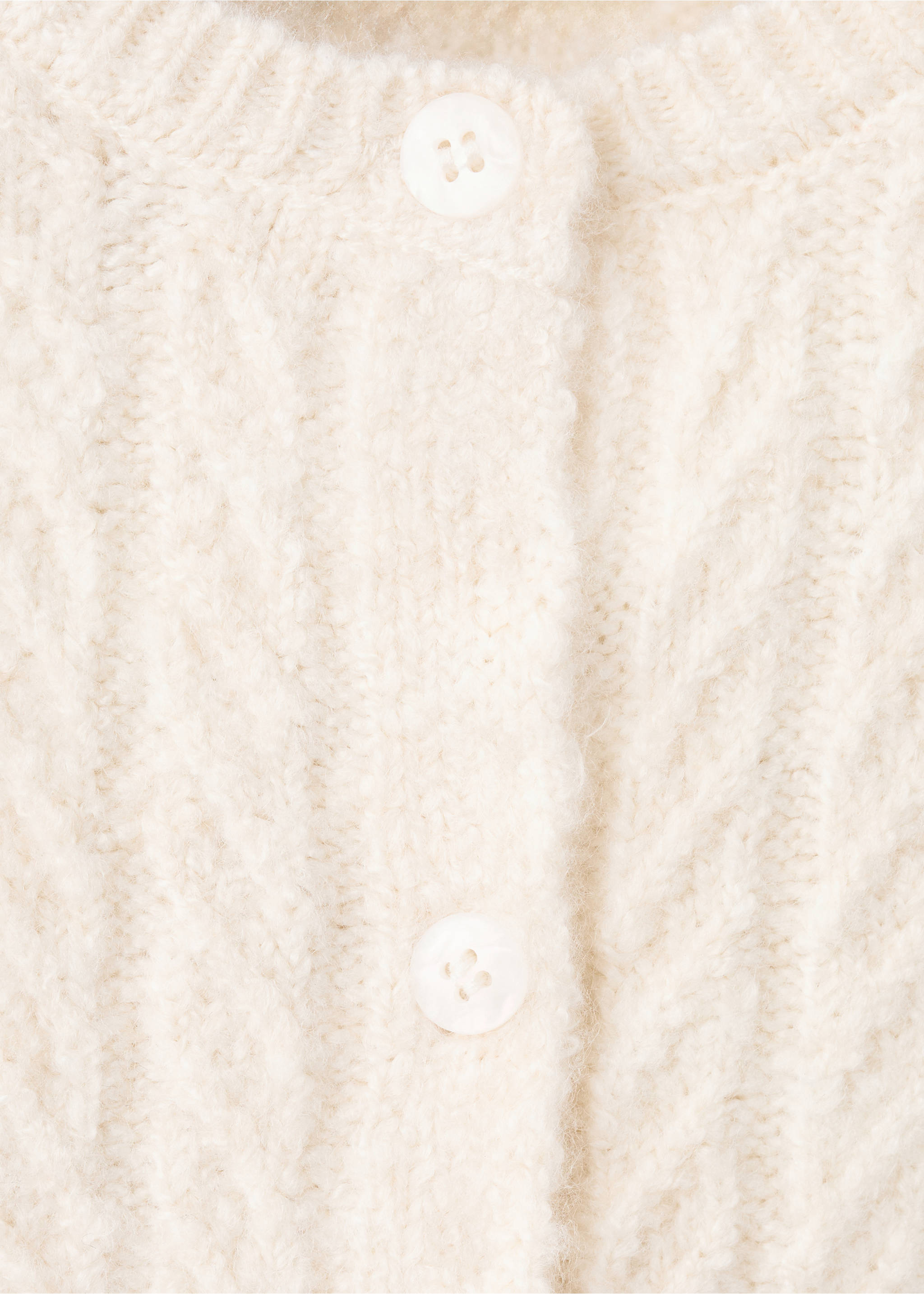 Cable-knit cardigan - Details of the article 8, Ecru. Ref: 27081179-00.