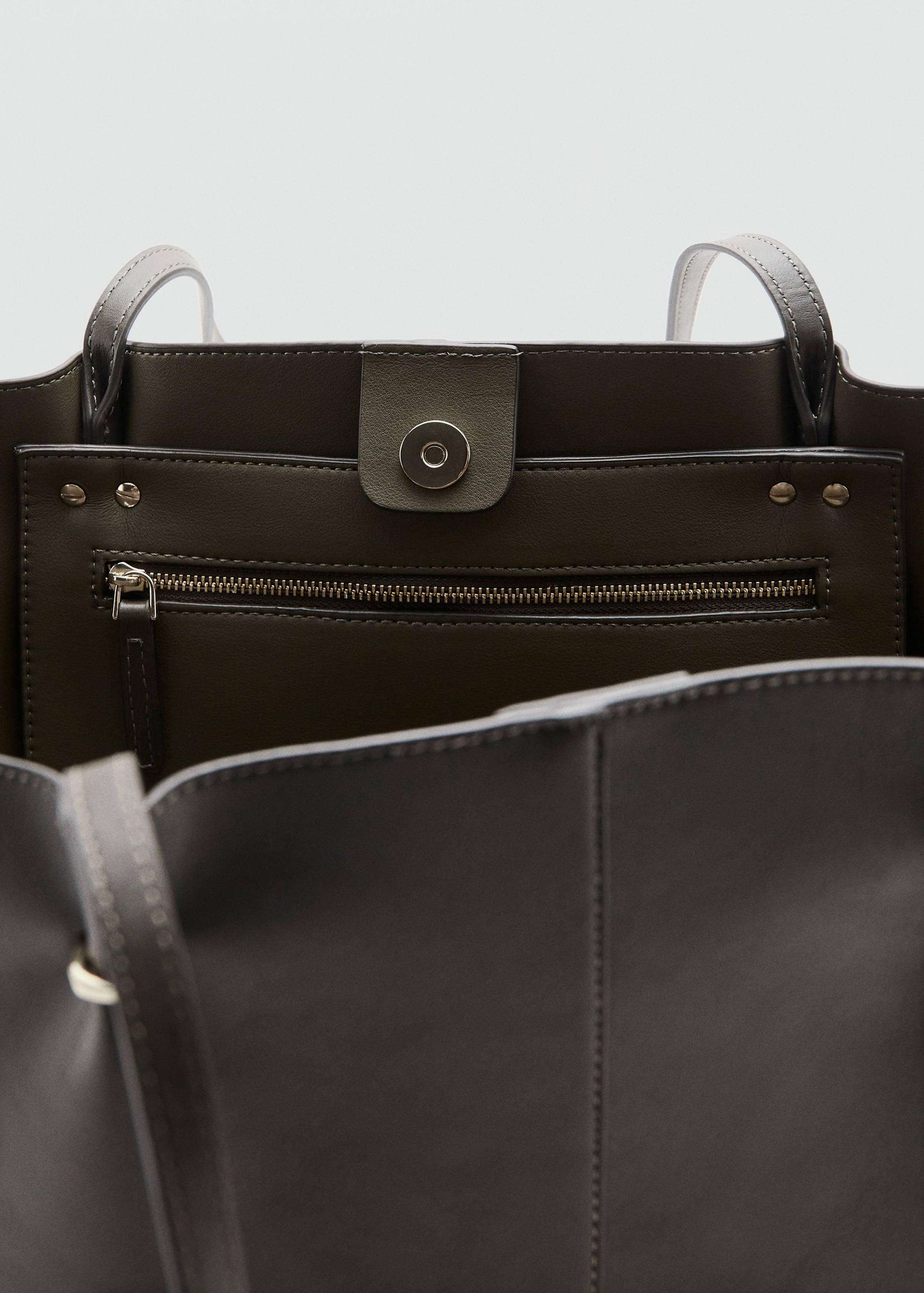 Sac cabas détails métalliques - Détail de l'article 2