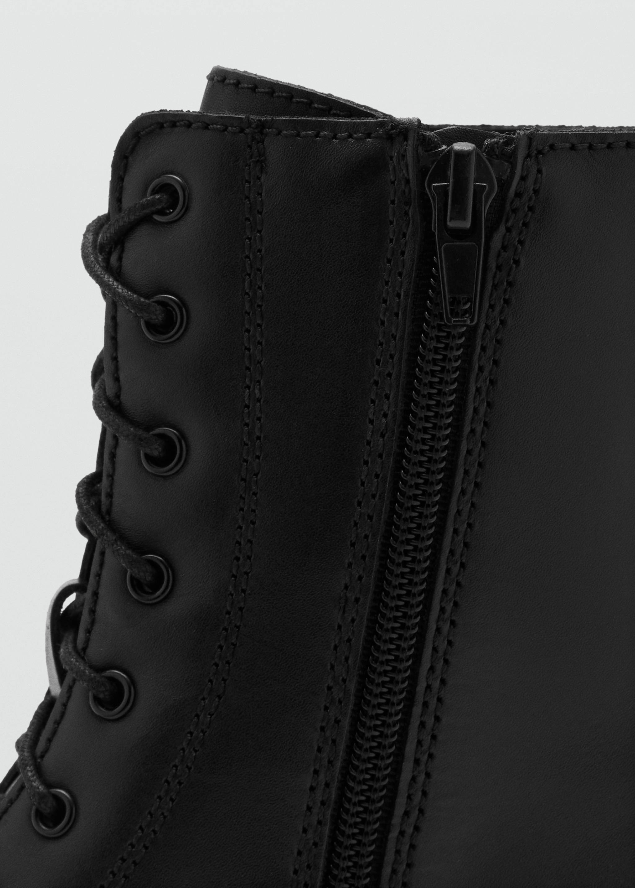Lace-up leather ankle boots - Details of the article 2